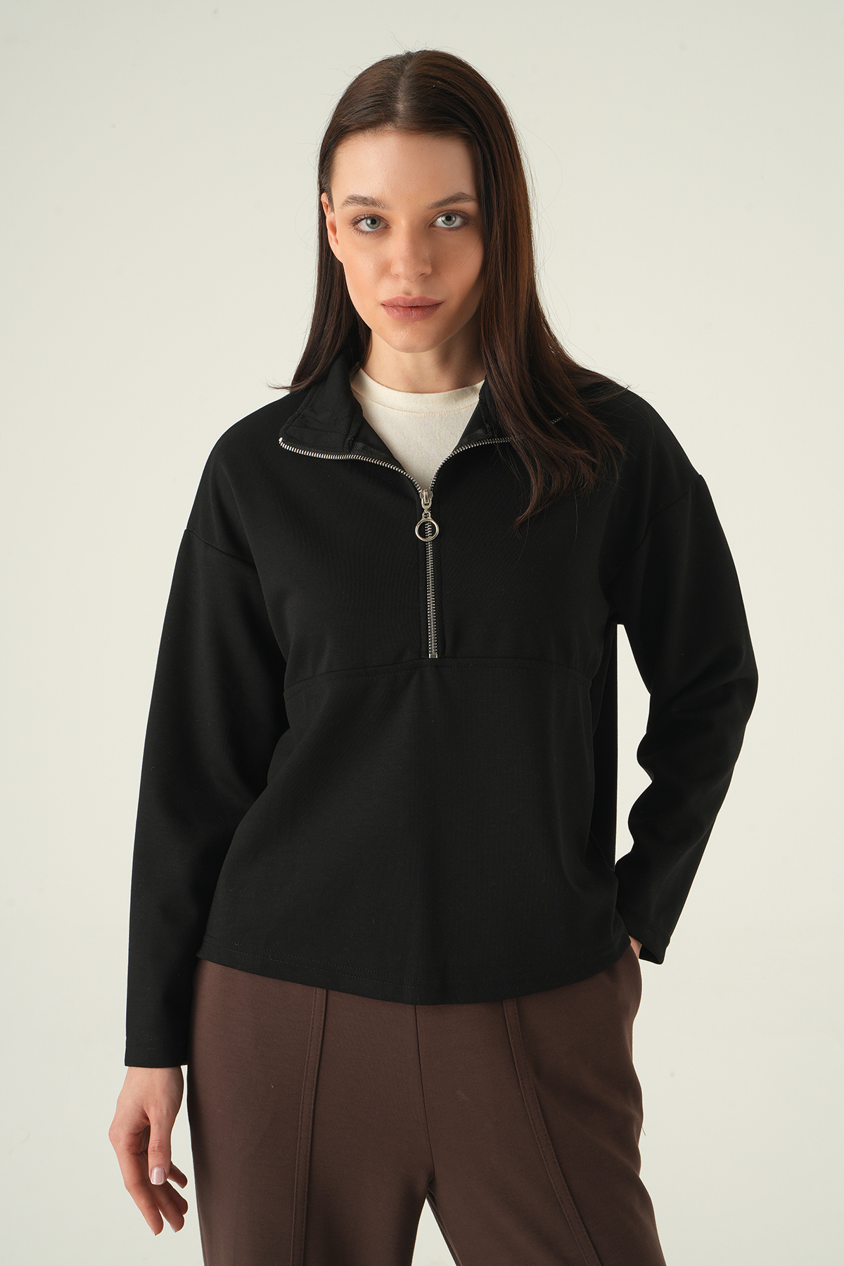 Siyah Yarım Fermuarlı Sweat 8249A 