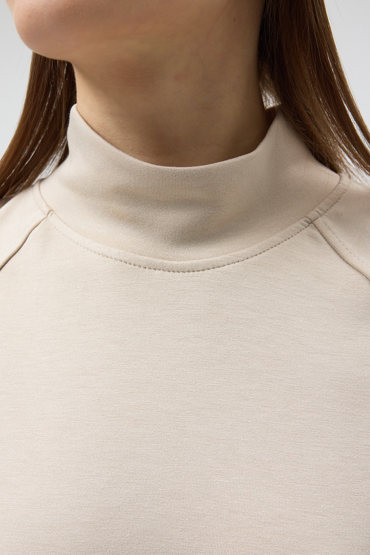Bej Dik Yaka Reglan Kol Kadın Sweat 8252A - RAYS