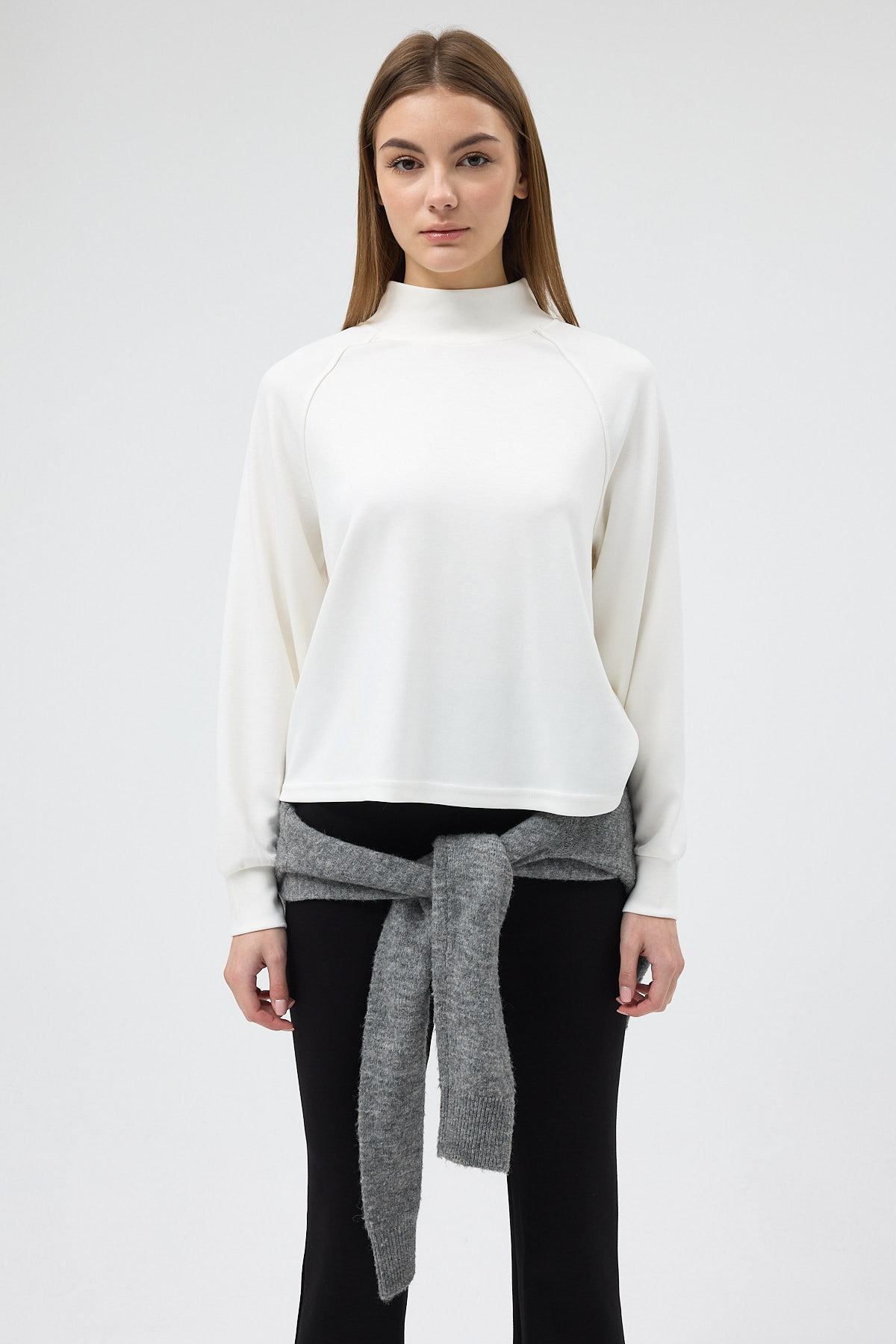 Ekru Dik Yaka Reglan Kol Kadın Sweat 8252A 