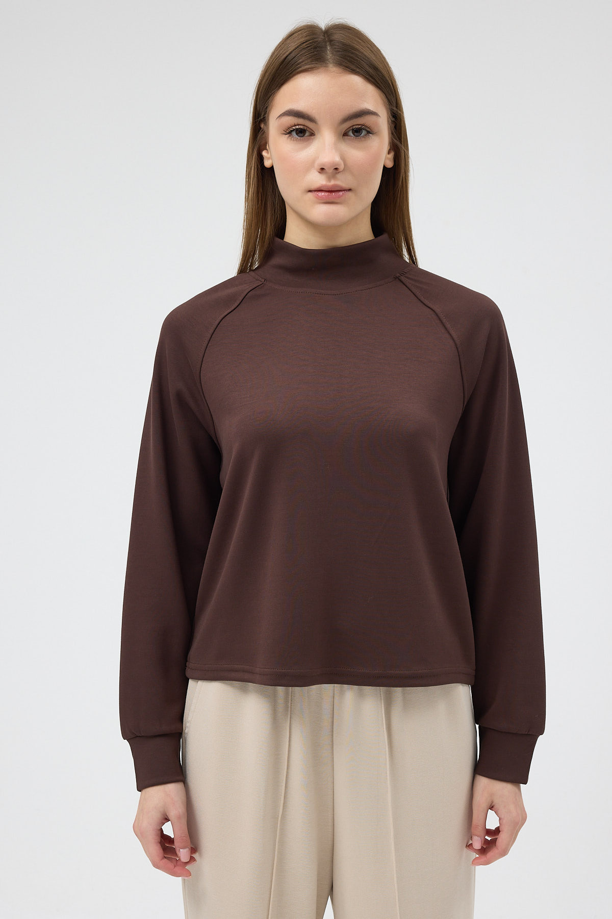 Kahverengi Dik Yaka Reglan Kol Kadın Sweat 8252A - 1