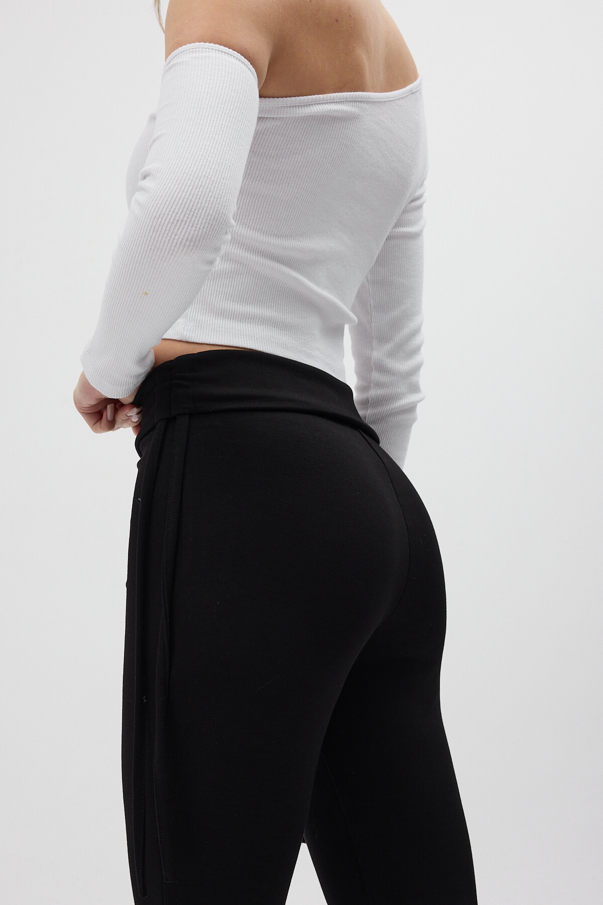 Siyah Geniş Paça Yüksek Bel Yandan Bağlamalı Kadın Pantolon 8255A - RAYS