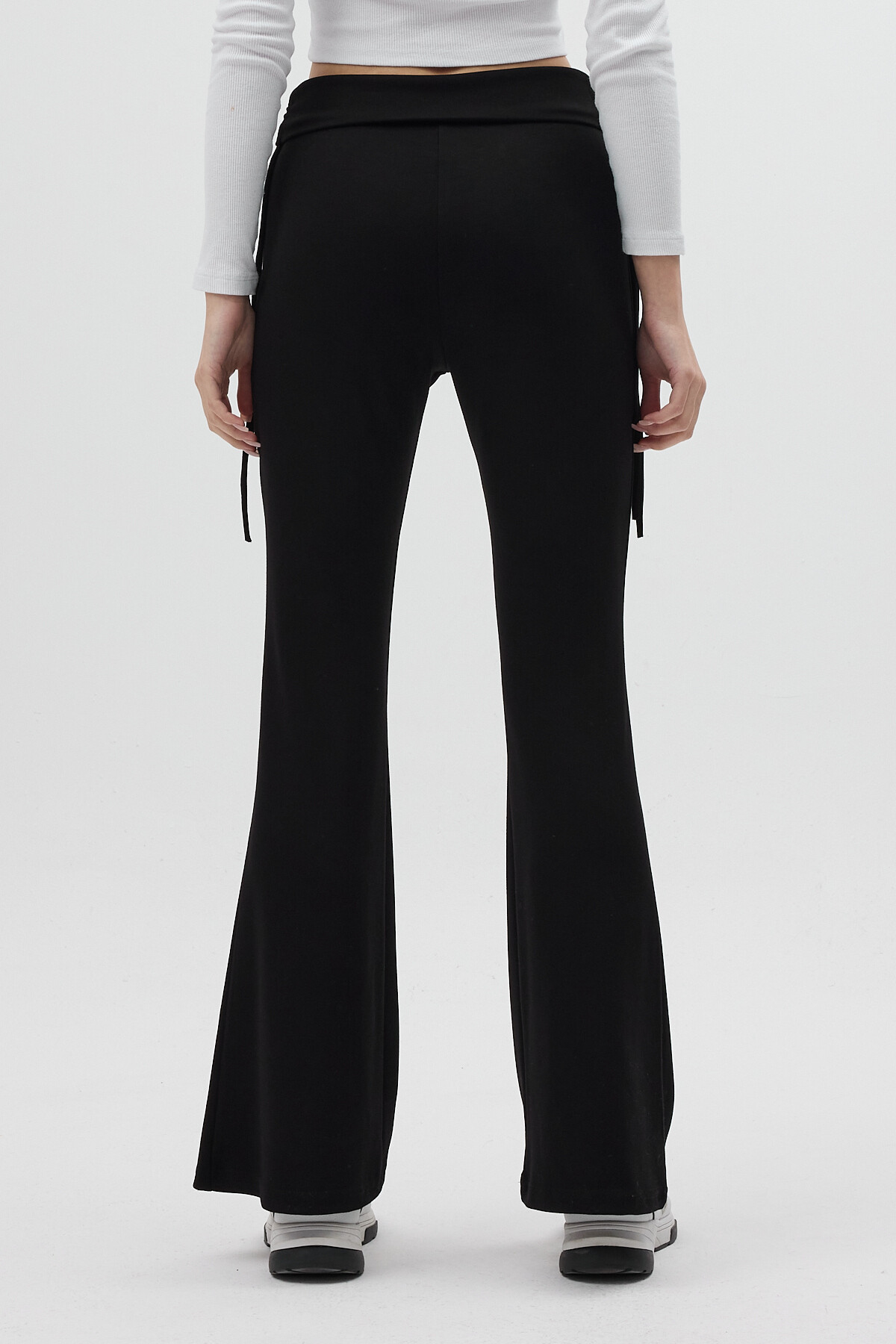 Siyah Geniş Paça Yüksek Bel Yandan Bağlamalı Kadın Pantolon 8255A - 5