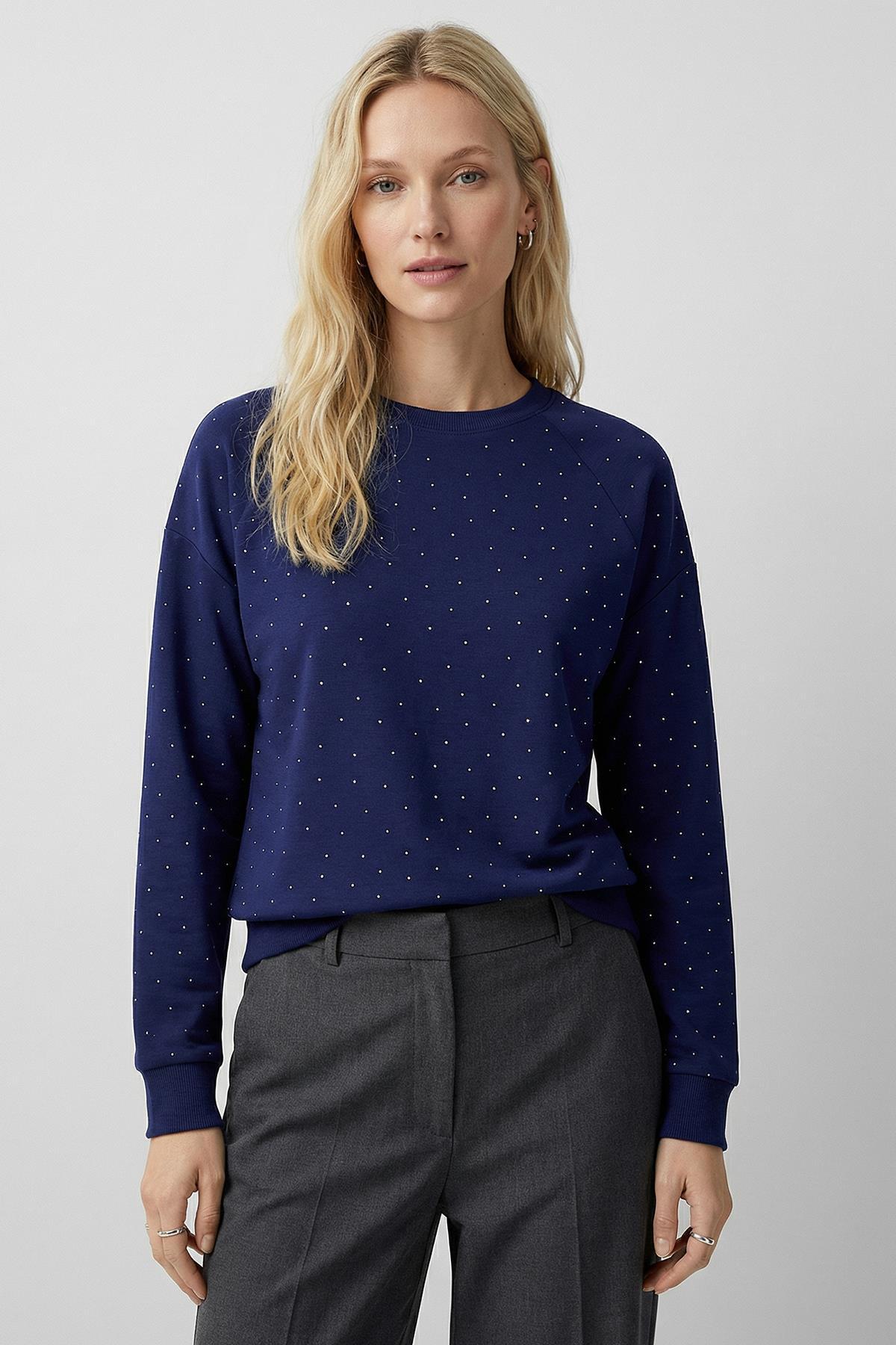 Laci Taşlı Uzun Kol Bluz 8256 