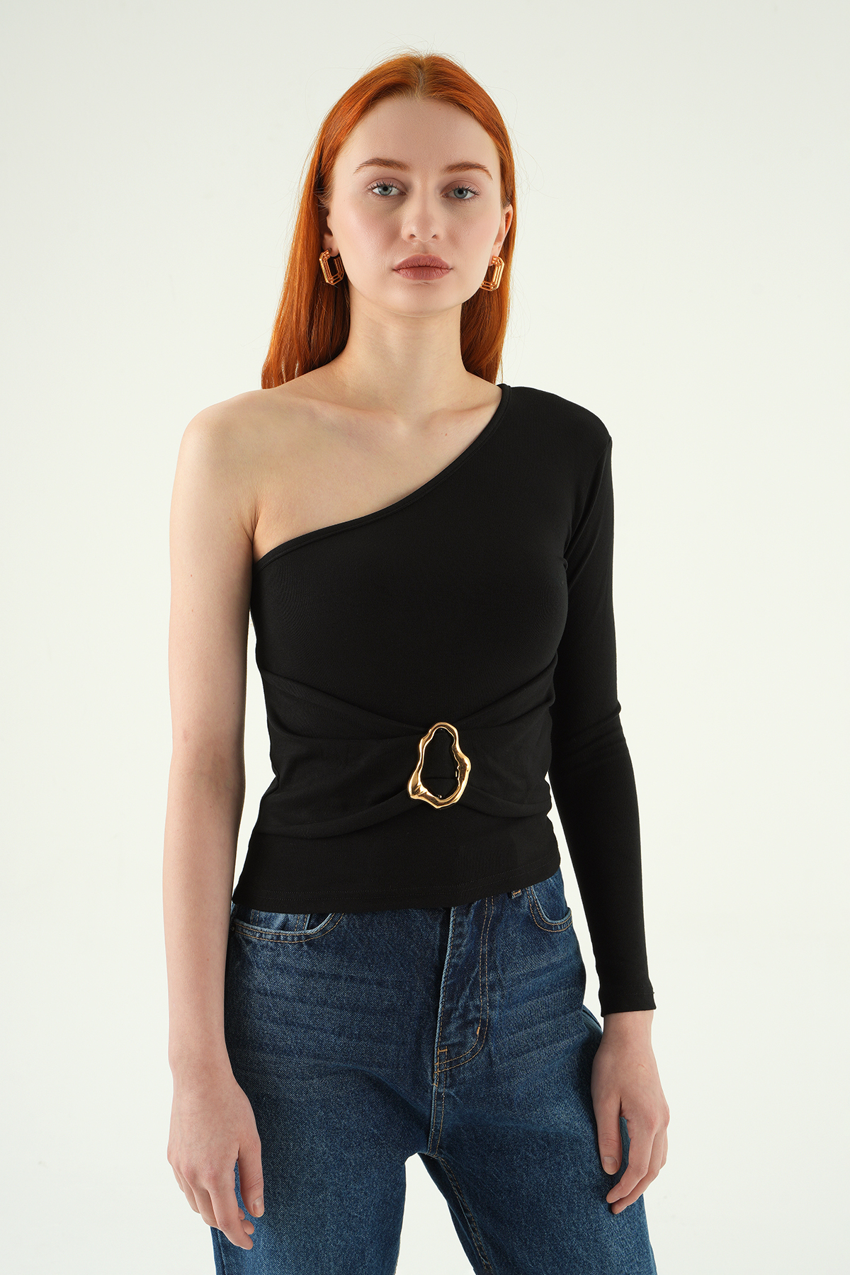 8261A Tek Kol Tokalı Bluz Siyah - 1