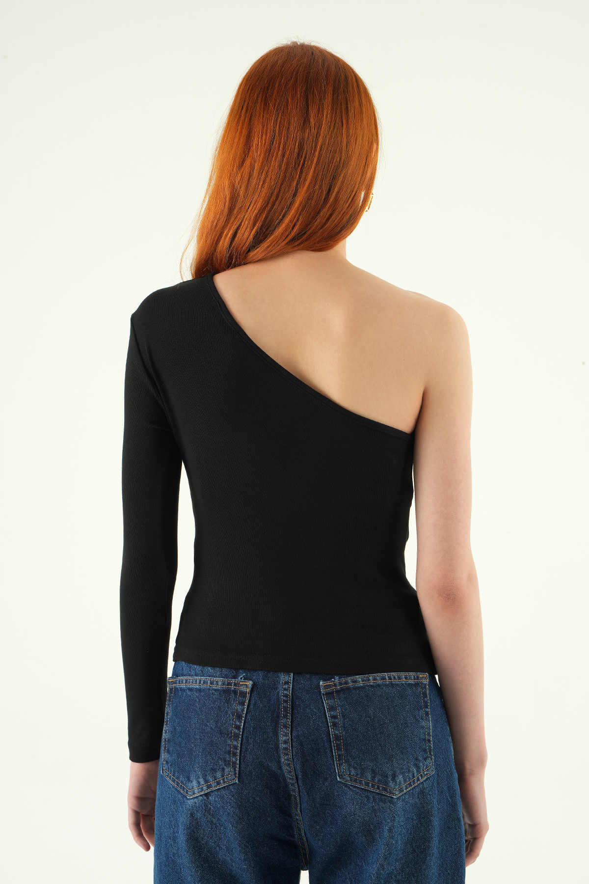 8261A Tek Kol Tokalı Bluz Siyah - 5