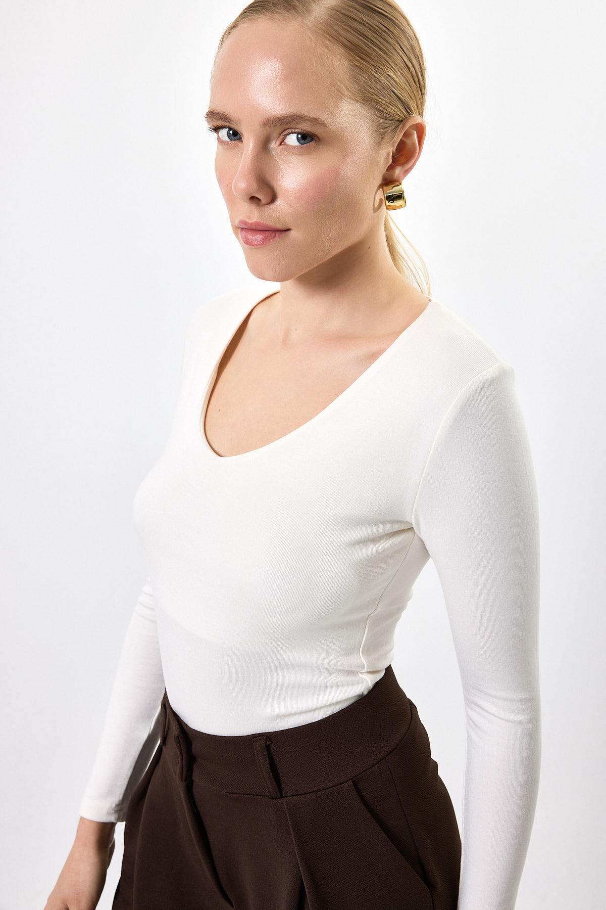 Ekru Fitilli V Yaka Uzun Kollu Kadın Body 8266A - 6