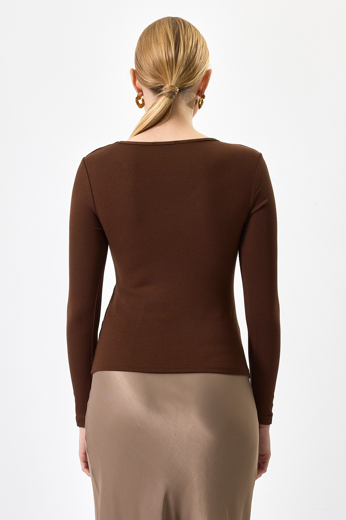 Kahverengi Fitilli V Yaka Uzun Kollu Kadın Body 8266A - 5