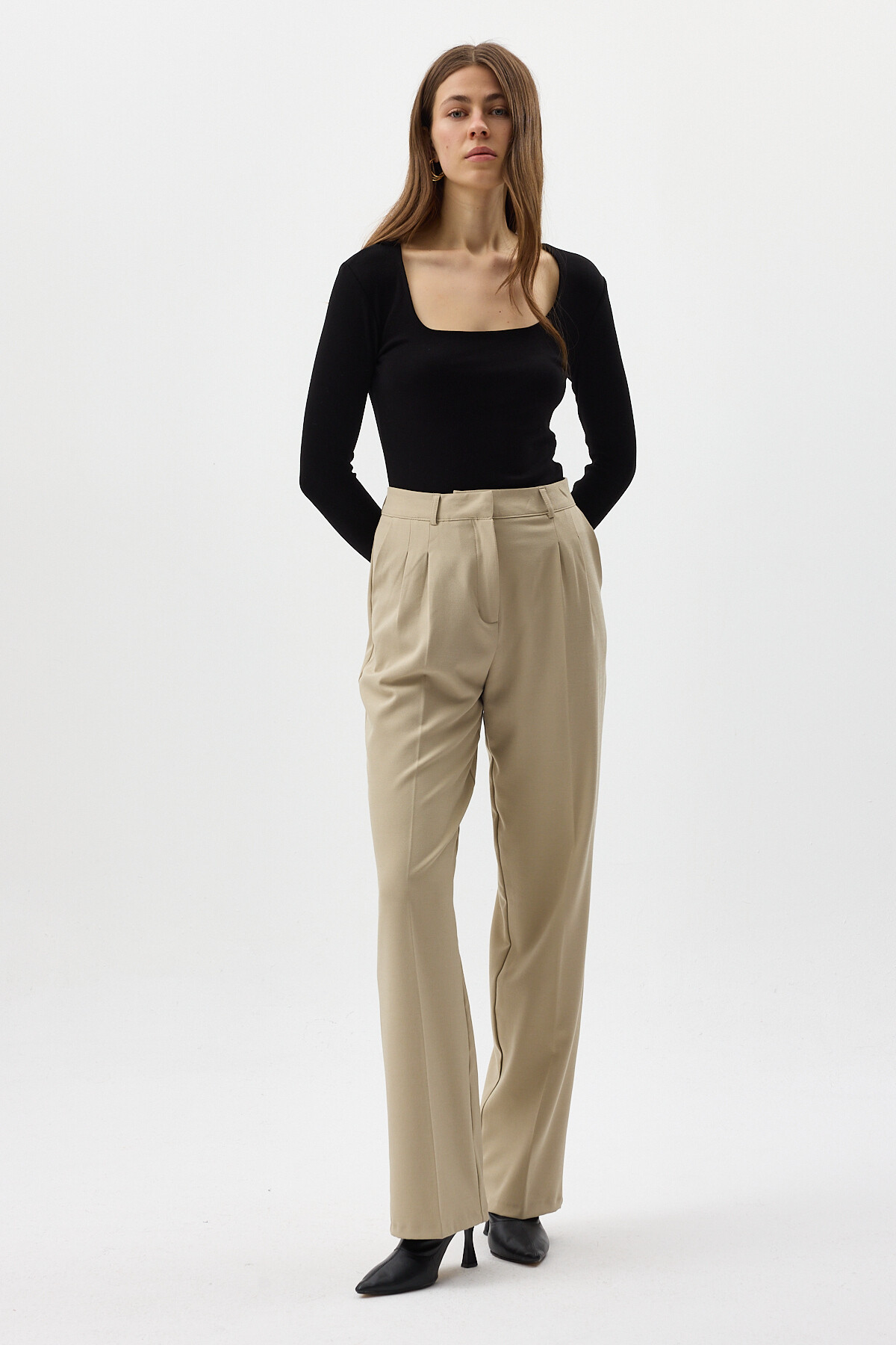 Siyah Kare Yaka Uzun Kollu Fitilli Kadın Body 8267A - 6