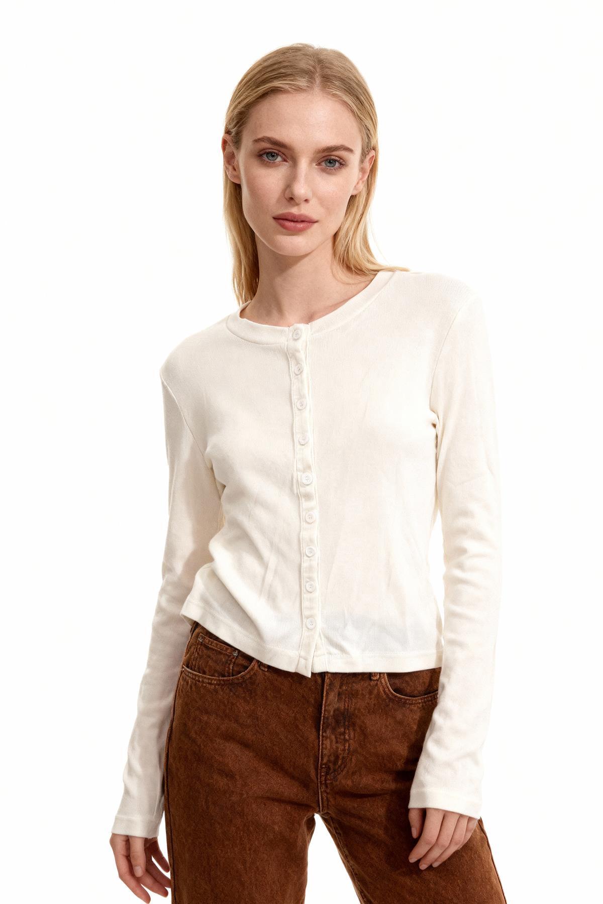 8270A Ön Düğmeli Uzun Kol Badi Ekru - RAYS