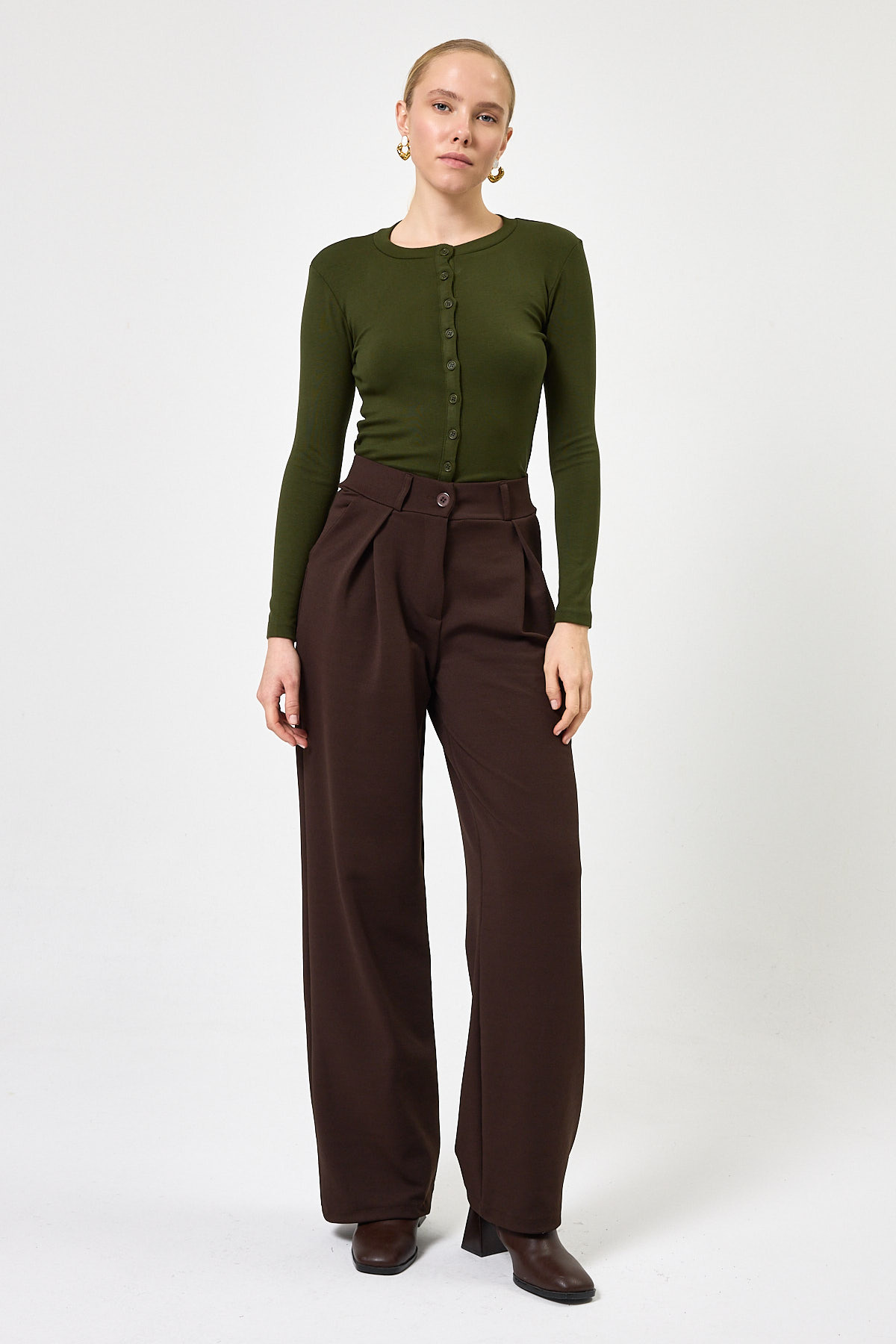 Haki Ön Düğmeli Bisiklet Yaka Uzun Kollu Fitilli Kadın Body 8270A - RAYS