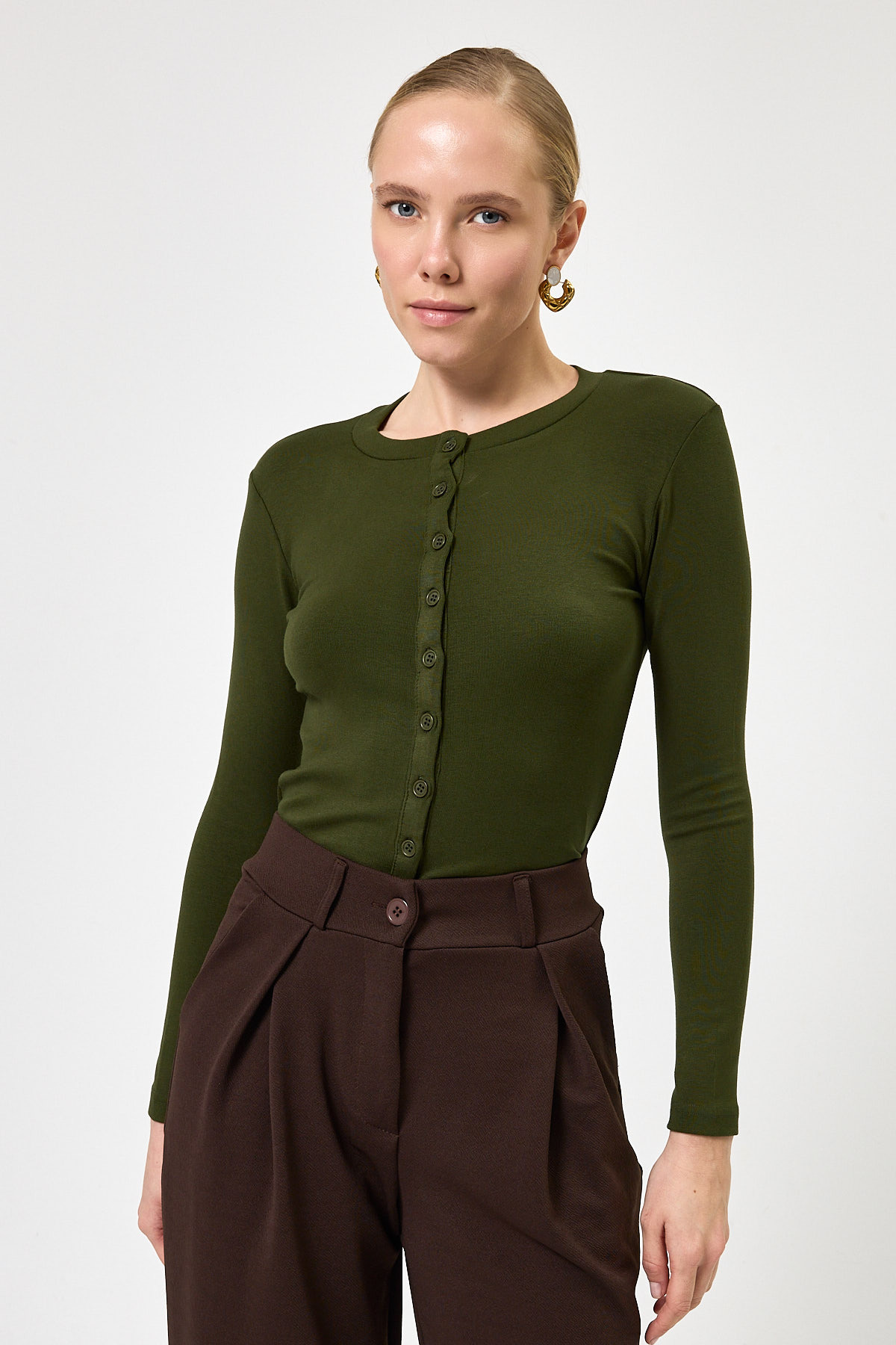 Haki Ön Düğmeli Bisiklet Yaka Uzun Kollu Fitilli Kadın Body 8270A - RAYS