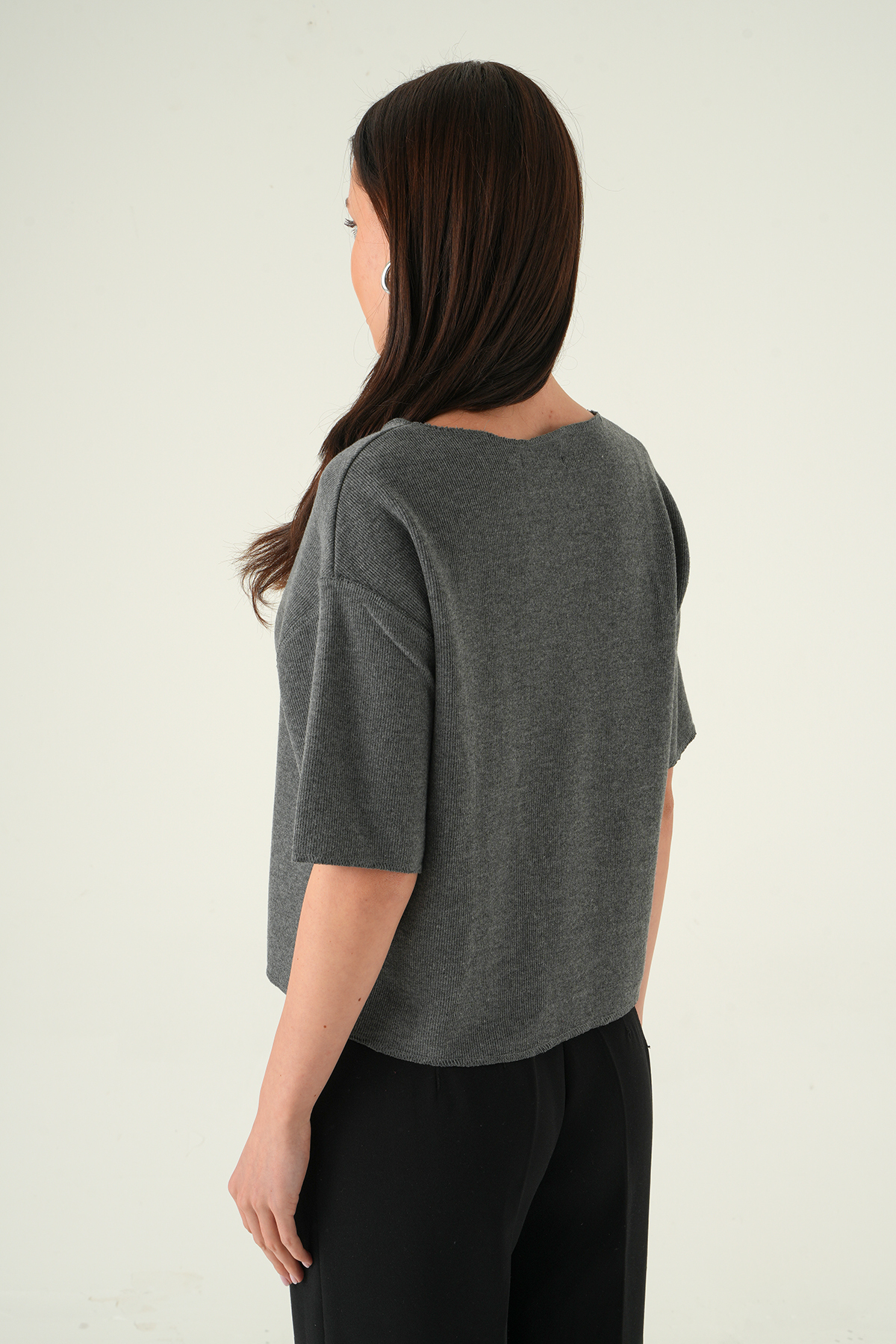 8274A Bisiklet Yaka Kısa Kol Tişört Antrasit - 5