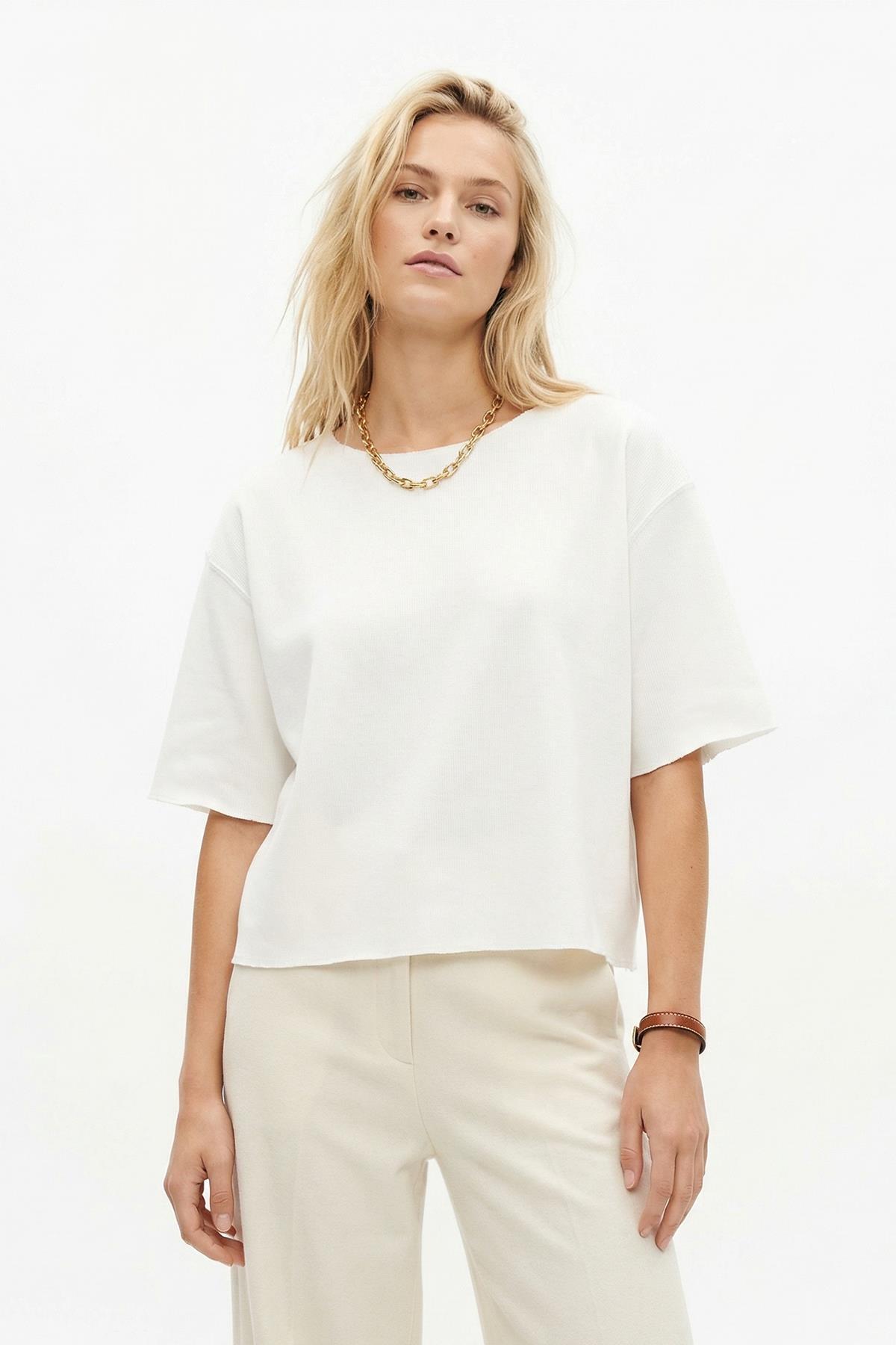 8274A Bisiklet Yaka Kısa Kol Tişört Ekru - RAYS