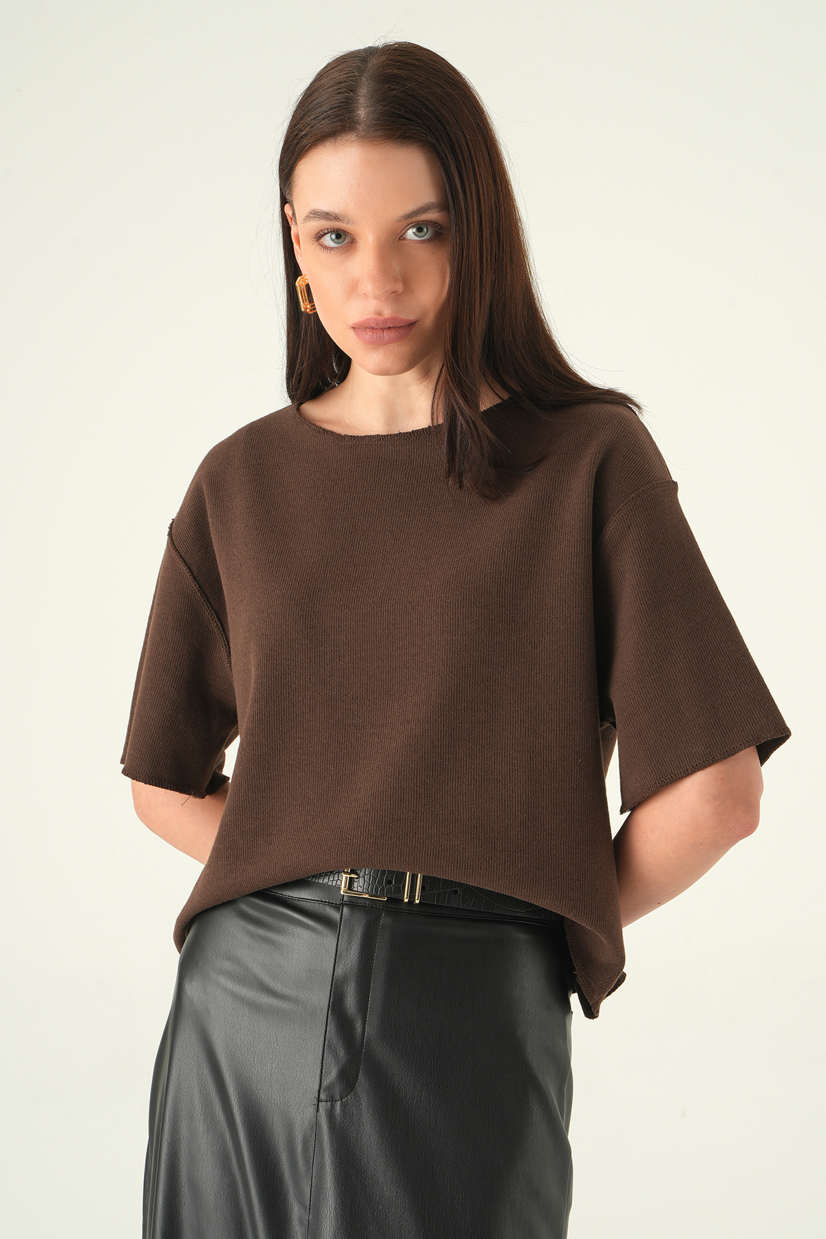 Kahve Bisiklet Yaka Kısa Kol Bluz 8274A - 1