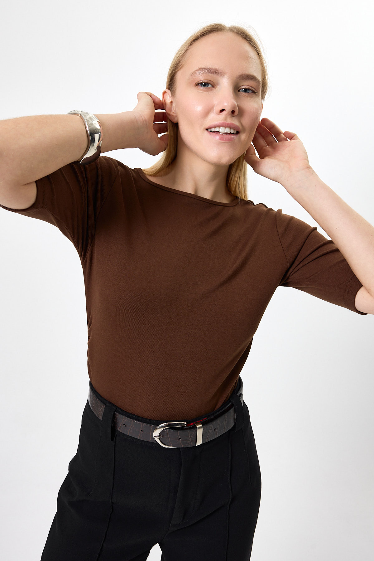 Kahverengi Bisiklet Yaka Ön Büzgülü Bluz 8279A - 1