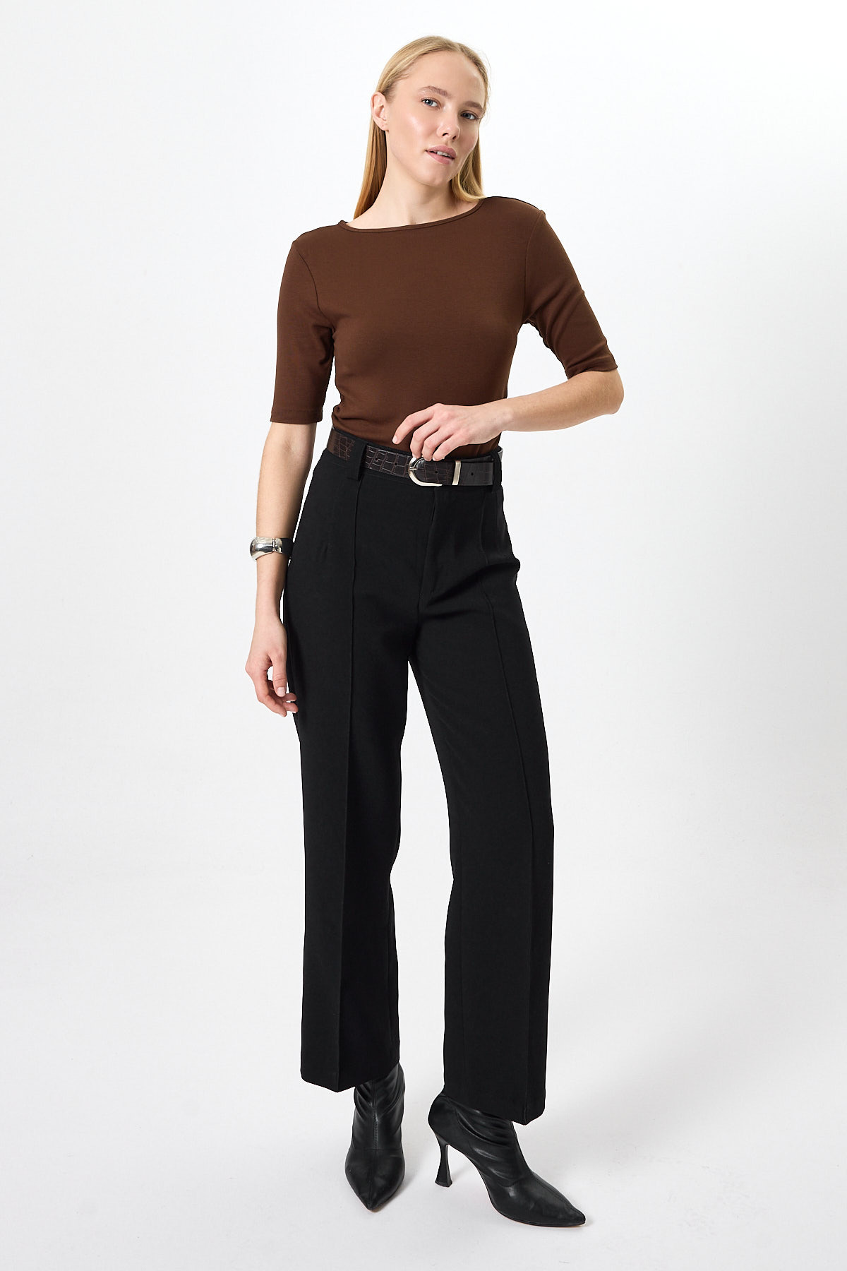 Kahverengi Bisiklet Yaka Ön Büzgülü Bluz 8279A - 3