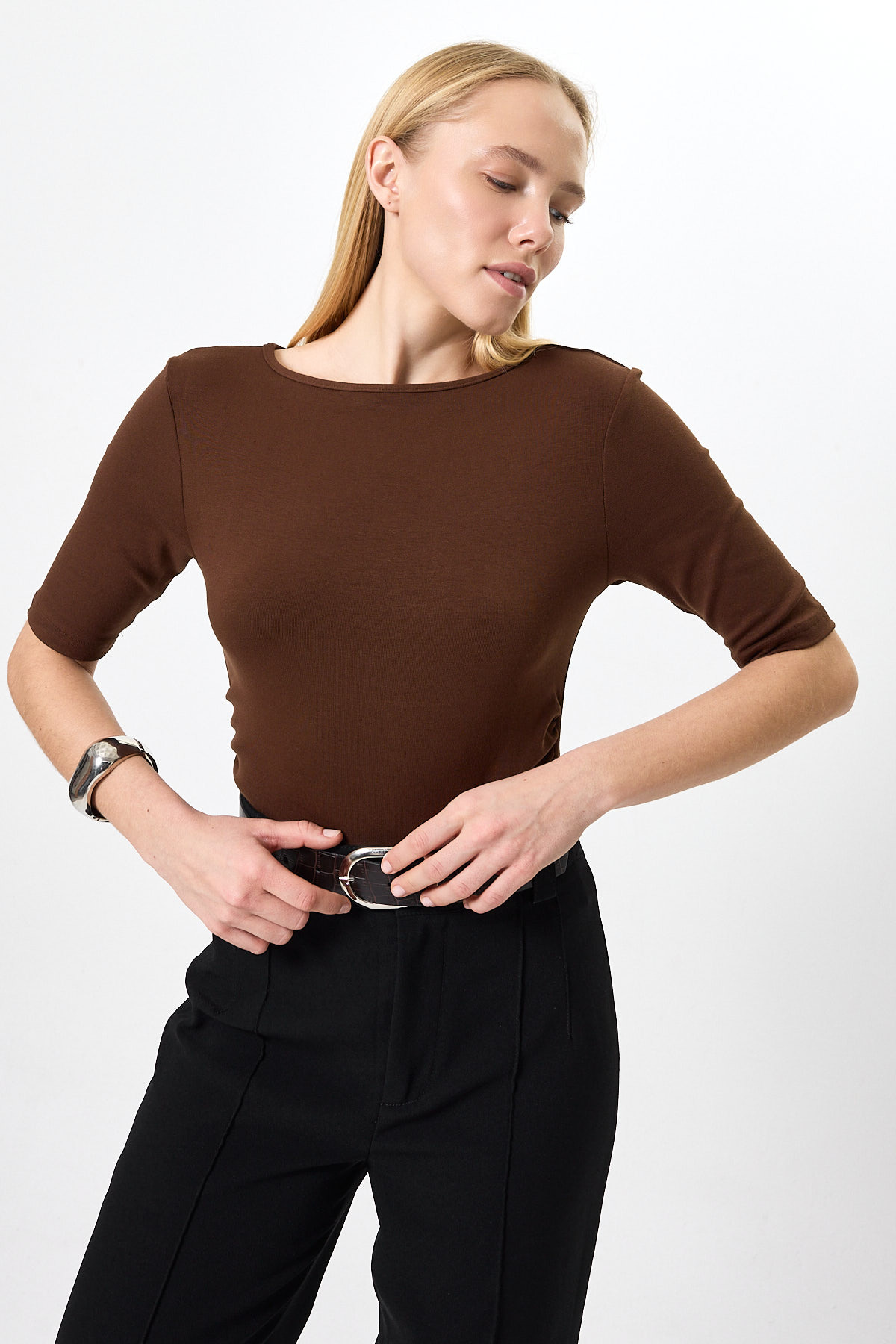 Kahverengi Bisiklet Yaka Ön Büzgülü Bluz 8279A - 6