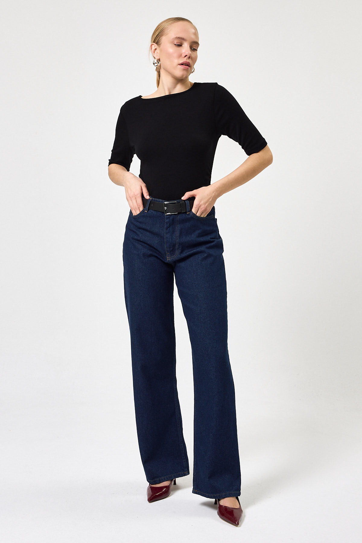 Siyah Bisiklet Yaka Ön Büzgülü Bluz 8279A - 3