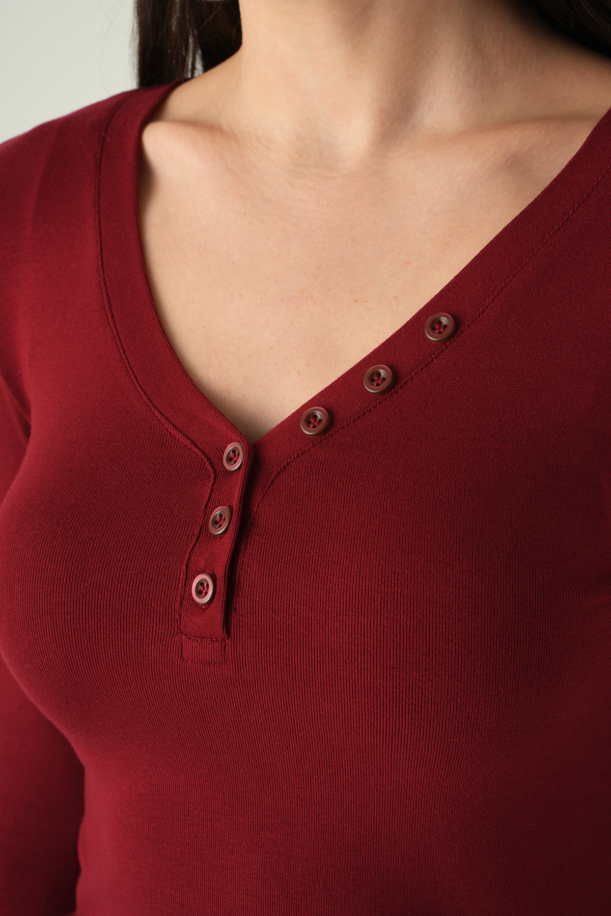 Bordo V Yaka Düğmeli Badi 8299A - 4