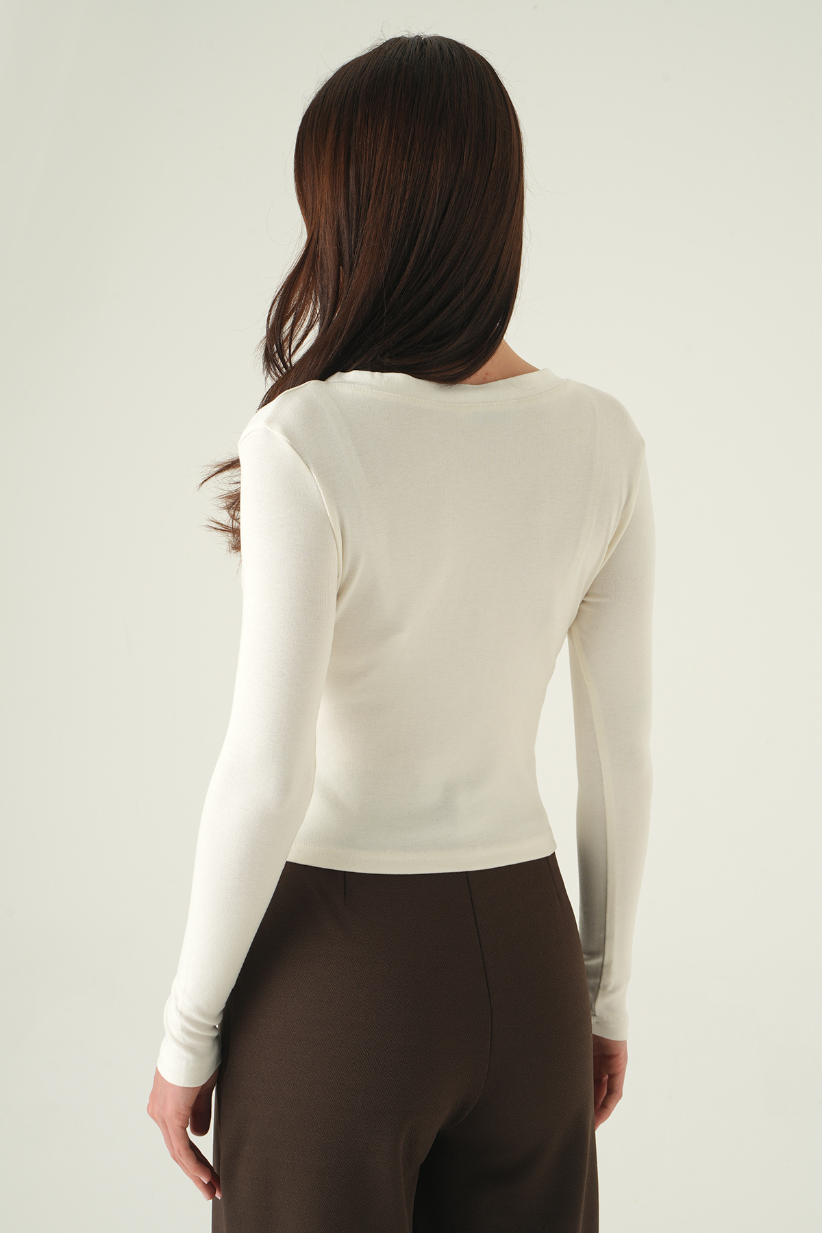 8299A V Yaka Düğmeli Badi Ekru - 5