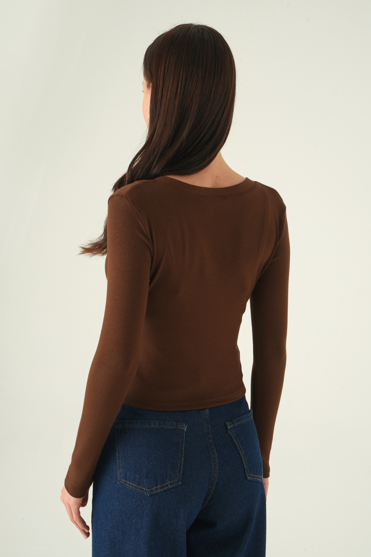 Kahve V Yaka Düğmeli Badi 8299A - 5