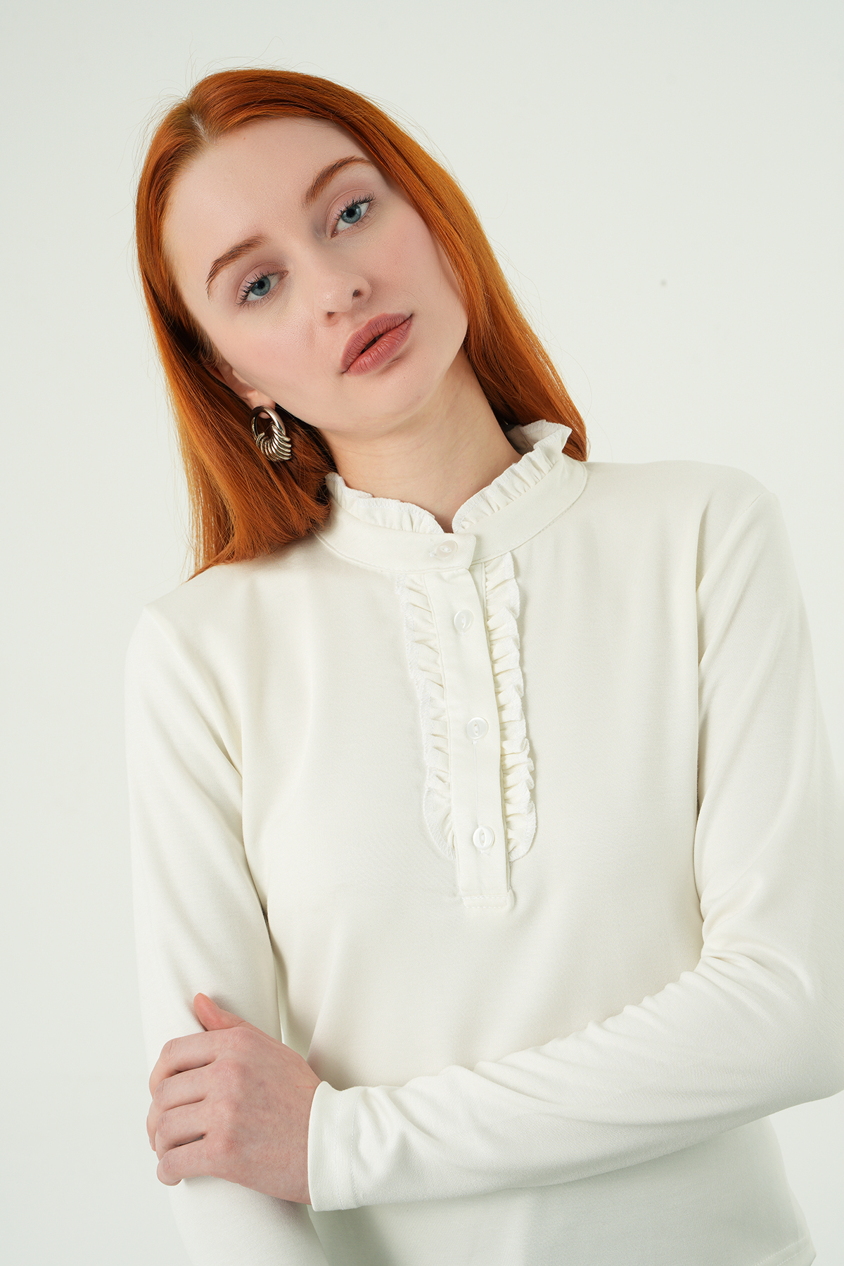 8311A Ön Düğmeli Bluz Ekru - 7