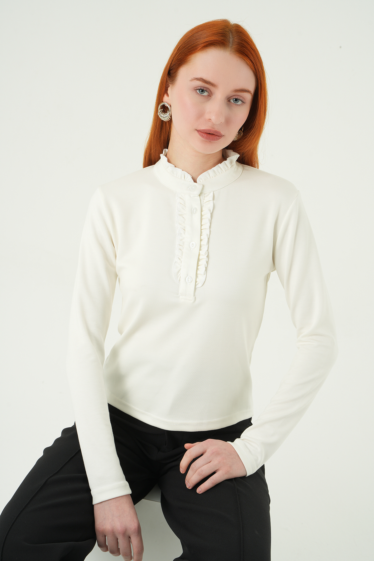 Ekru Ön Düğmeli Bluz 8311A 