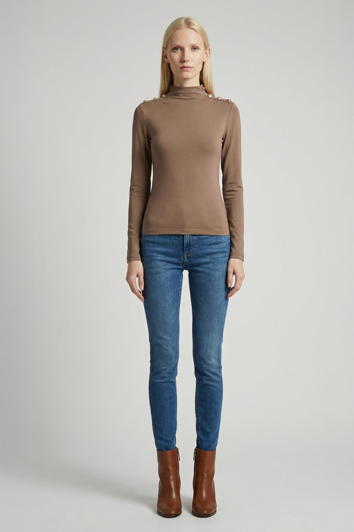 8312A Omuz Dümeli Bluz Vizon - 1