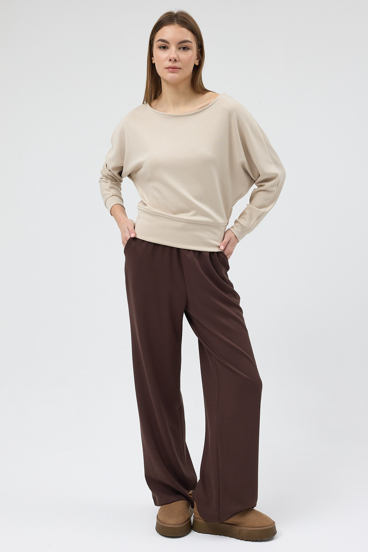 Bej Kayık Yaka Yarasa Kol Büzgülü Bluz 8316A - RAYS