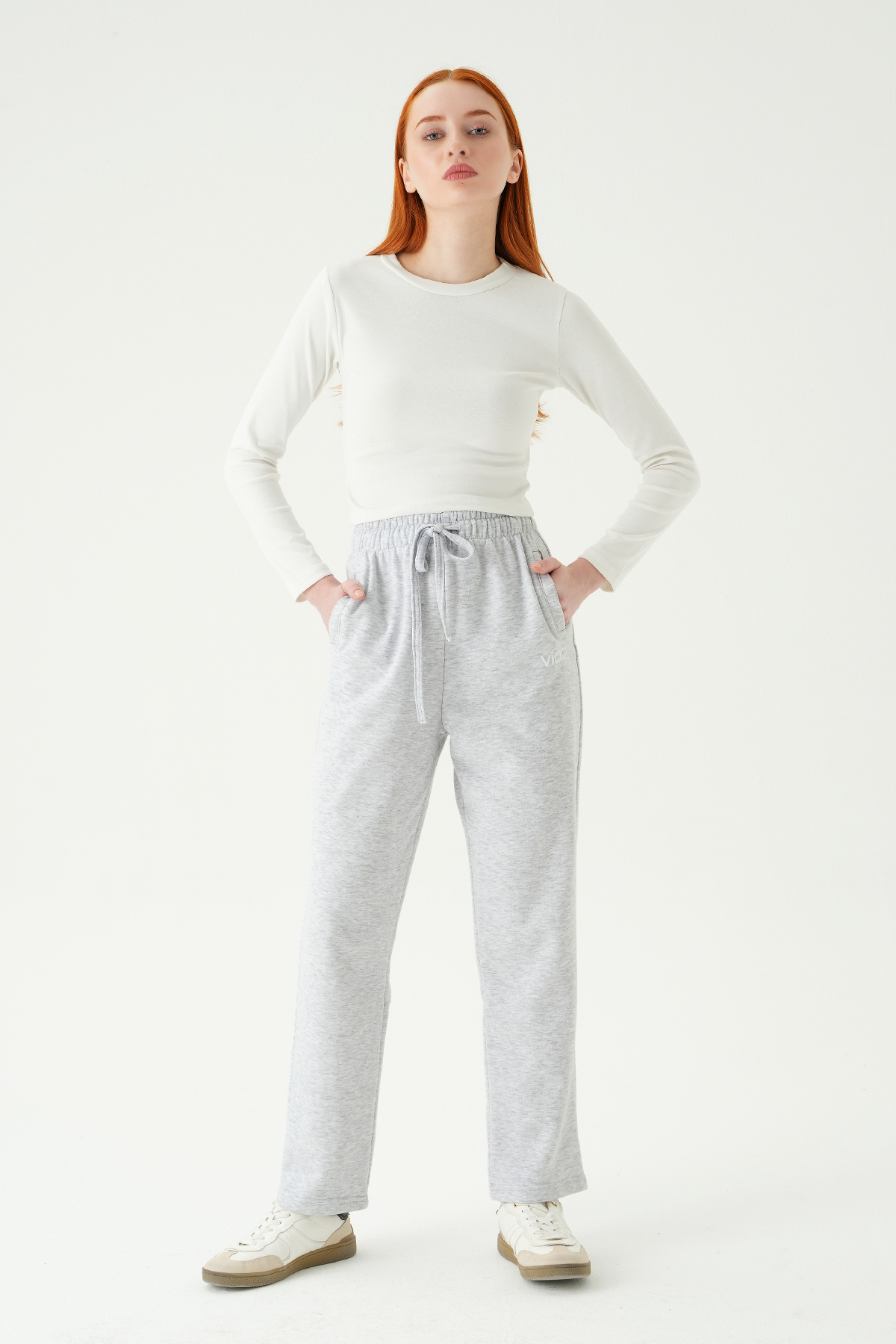 Gri Bel Lastikli Viodi Baskılı Eşofman 8332A - RAYS