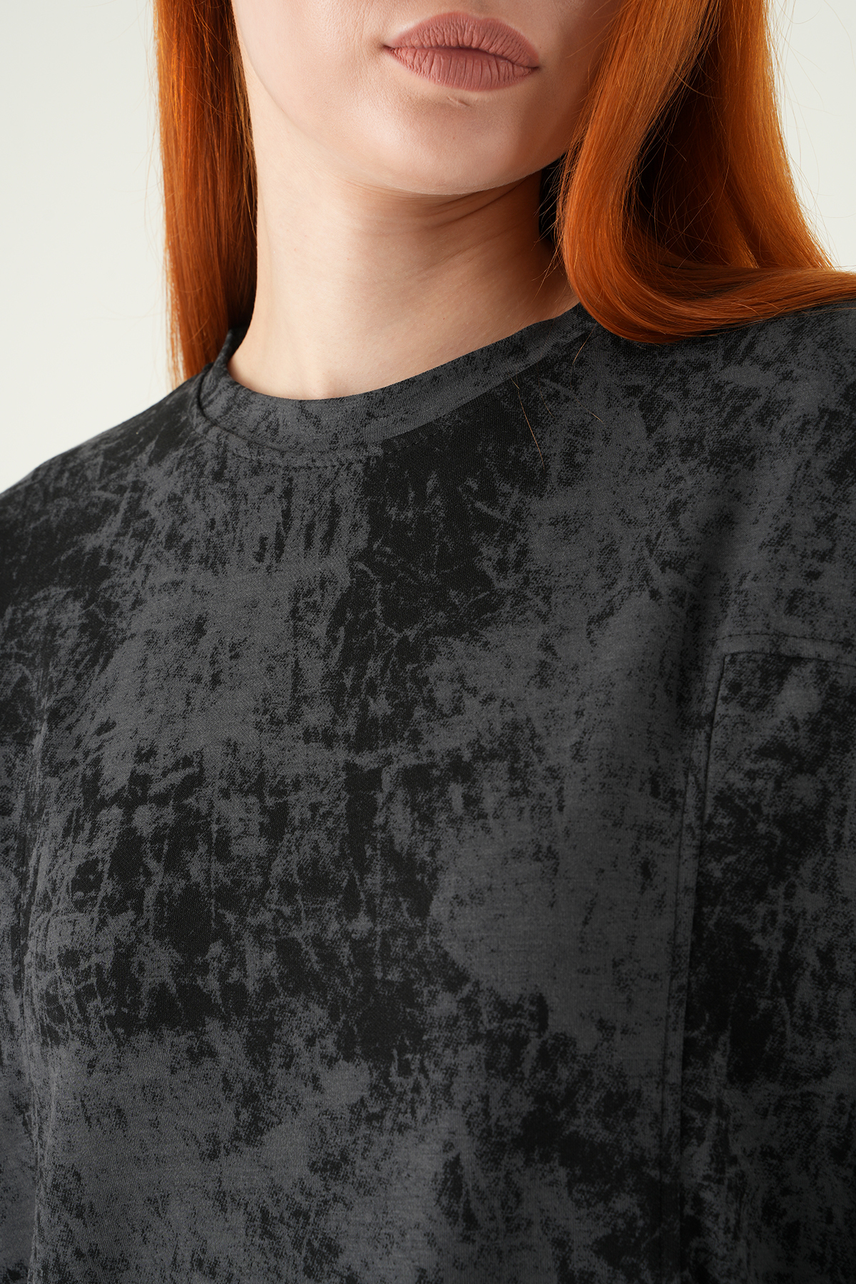 8363A Desenli Bisiklet Yaka Tunik Siyah - 4