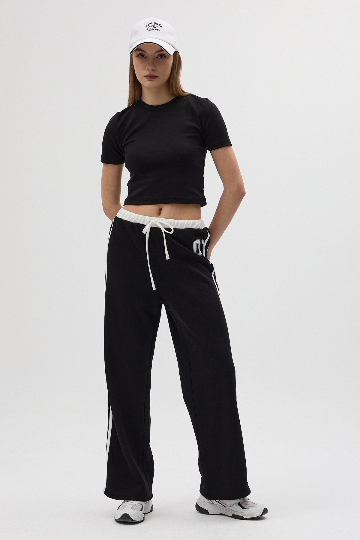 Siyah Baskılı Bel Lastikli Eşofman 8367A - 6