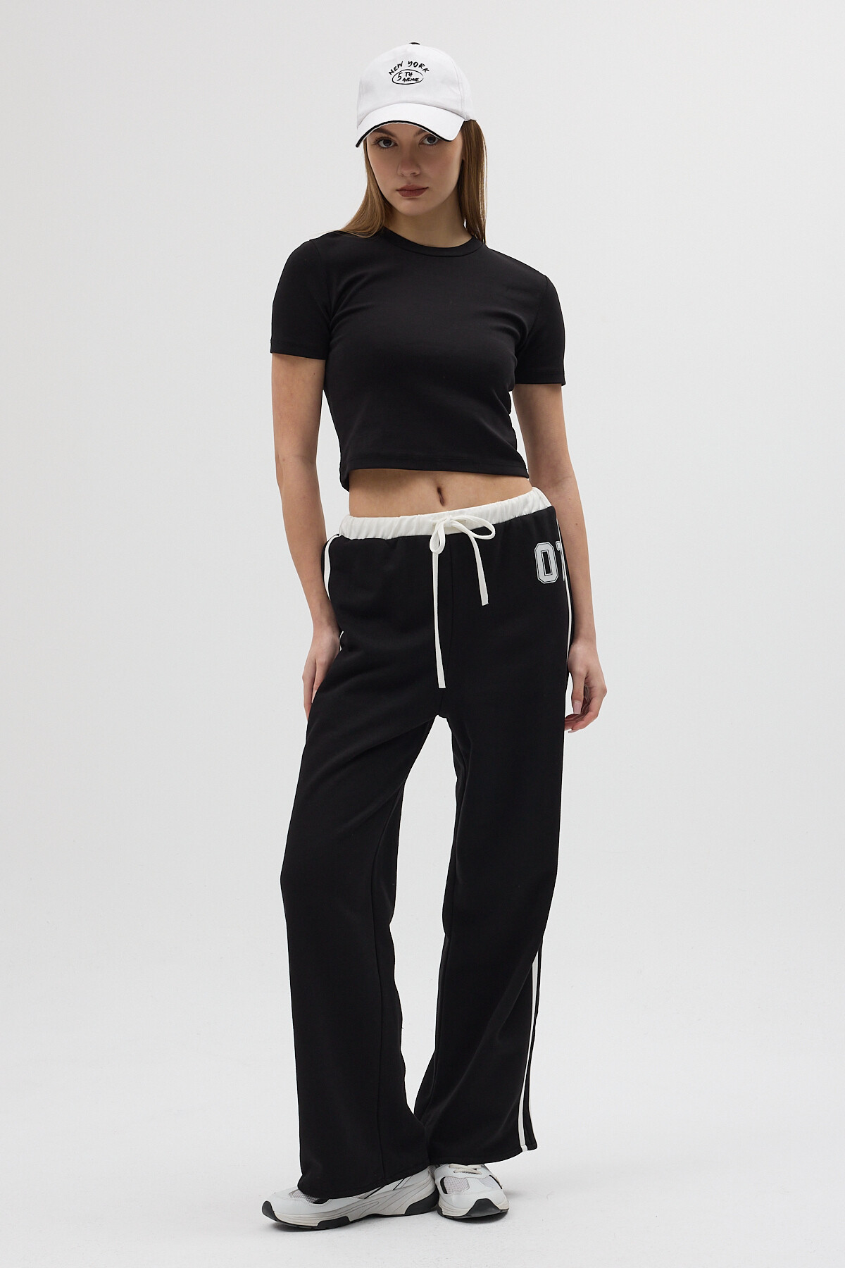 Siyah Baskılı Bel Lastikli Eşofman 8367A - RAYS