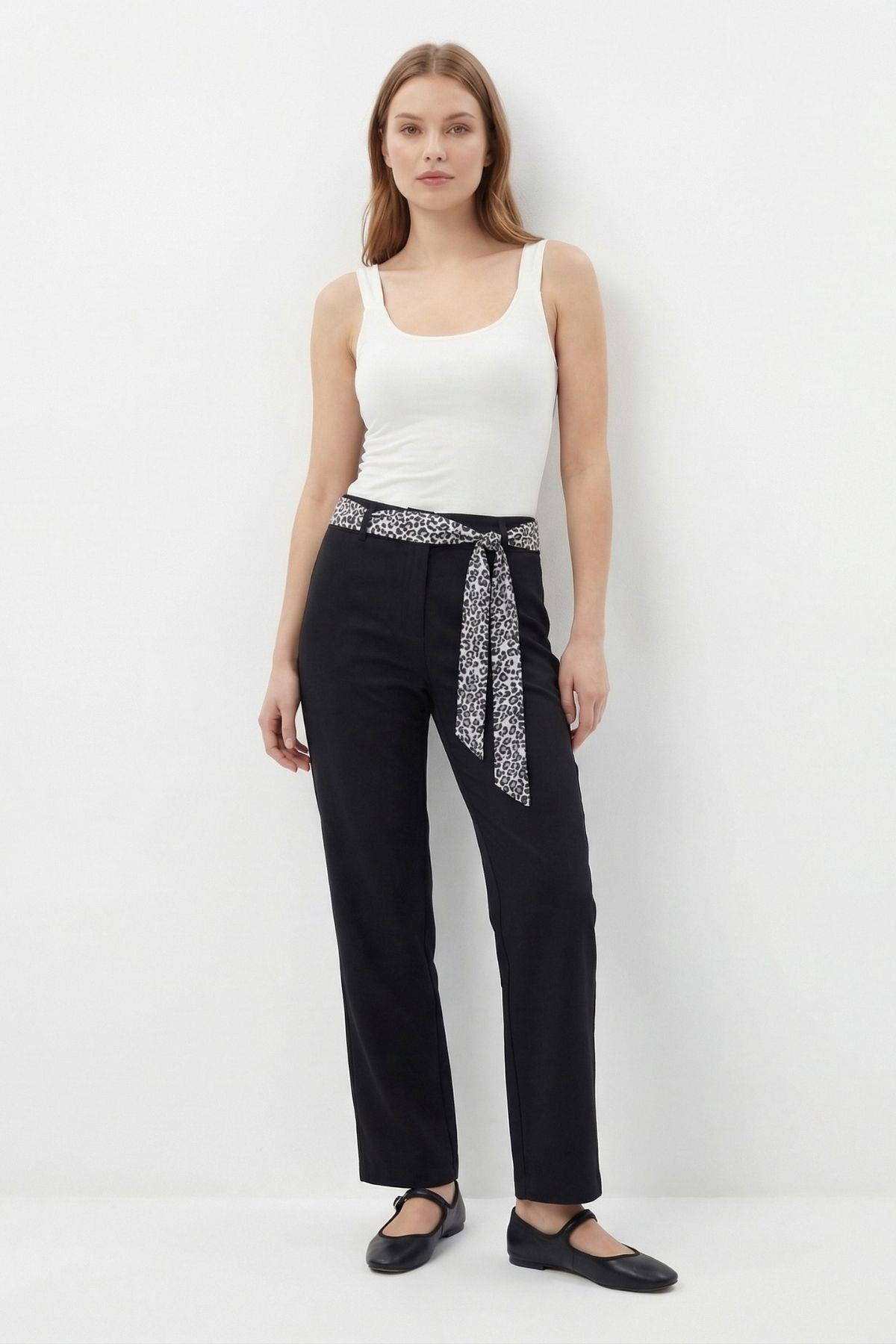 Siyah Fular Detay Pantolon 8372A - RAYS