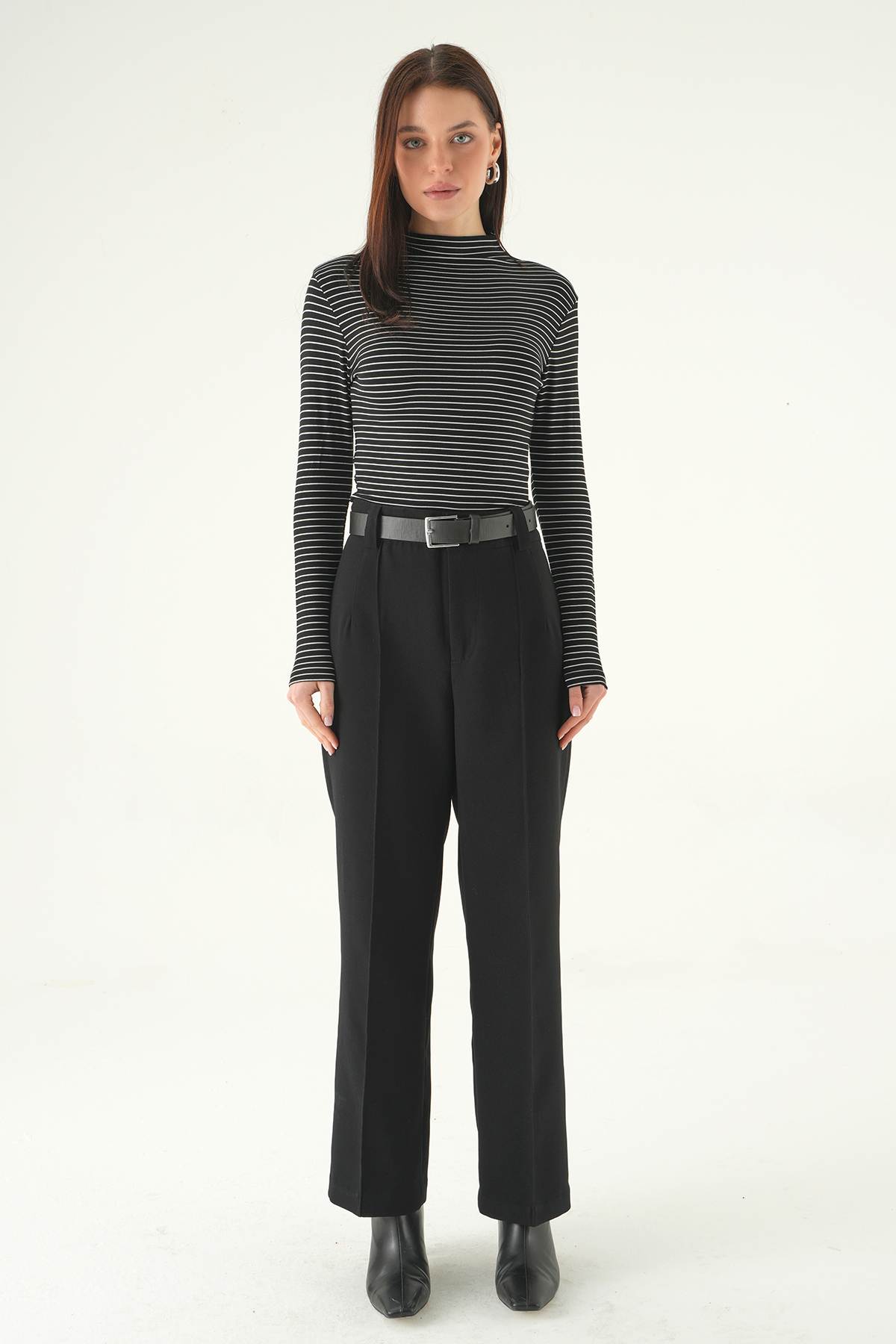 Siyah Yarım Boğaz Çizgili Badi 8374A - RAYS