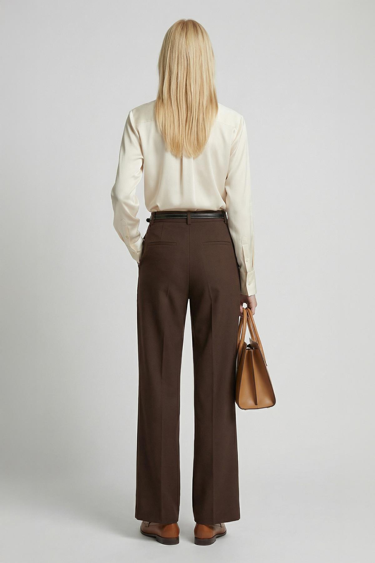 8399A Ön Pileli Kemerli Pantolon Kahve - RAYS