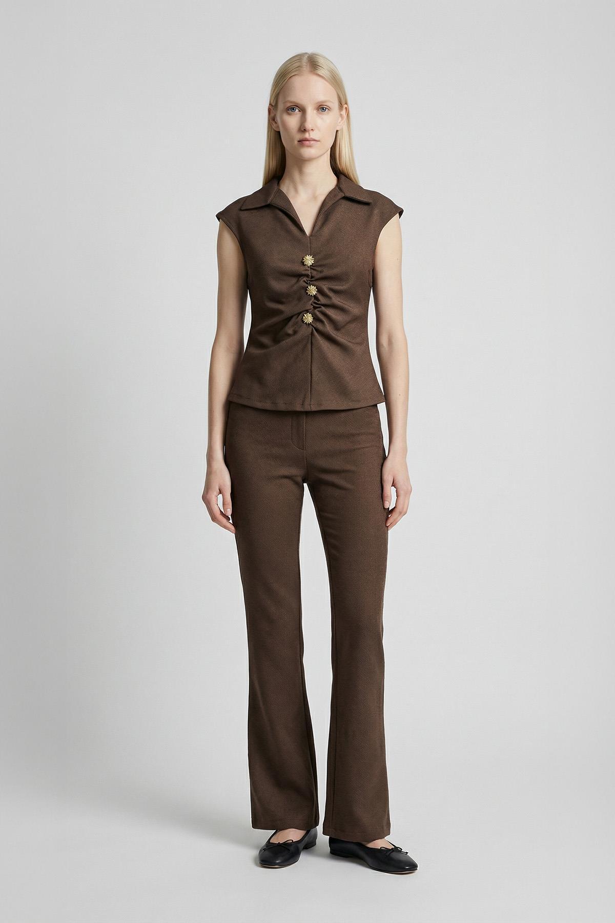 8406A Ön Düğmeli Bluz Kahve - RAYS