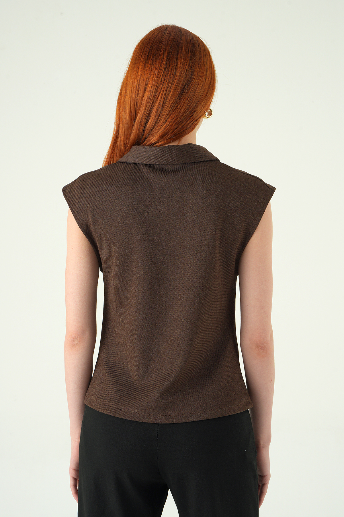 8406A Ön Düğmeli Bluz Kahve - 5