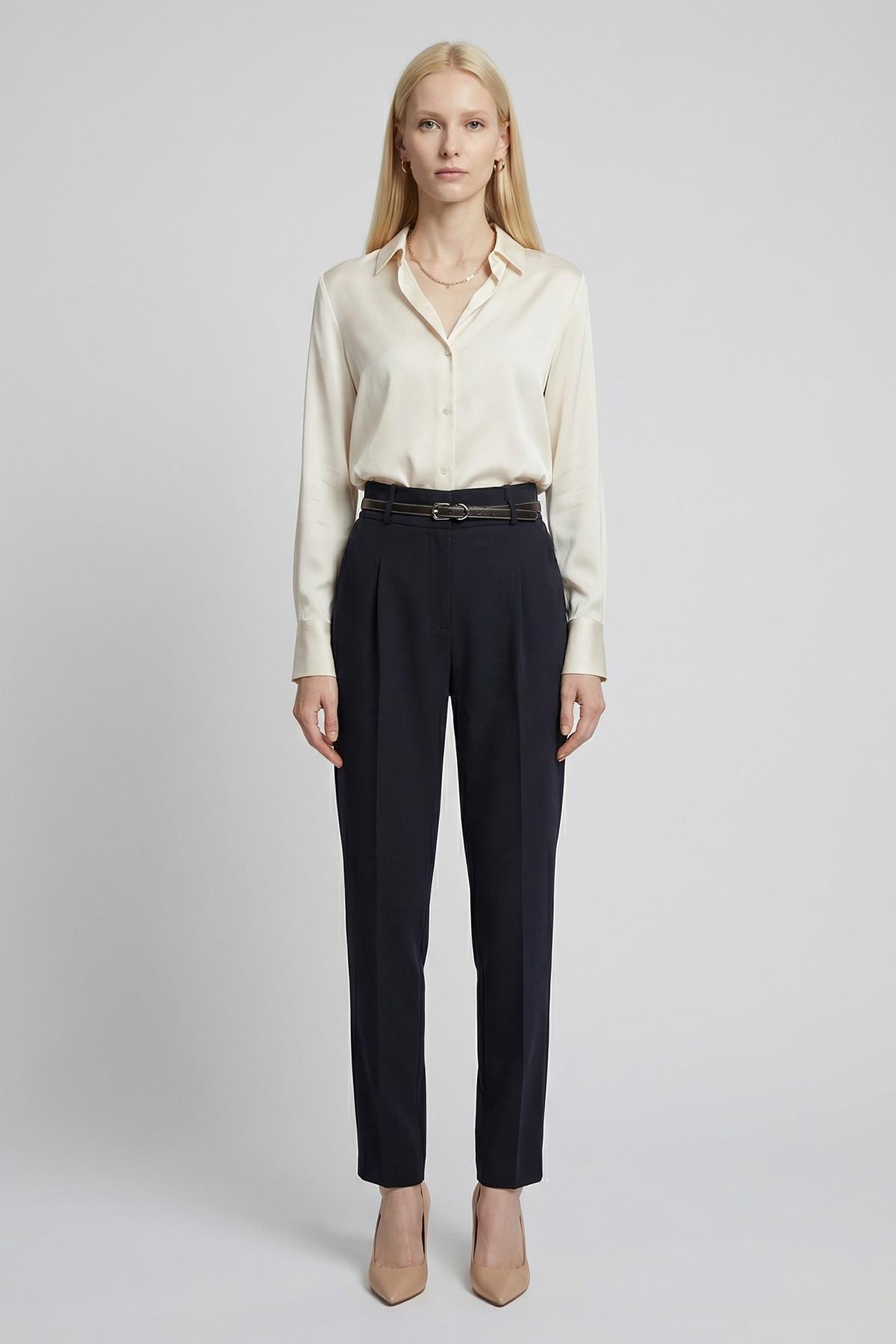 Siyah Yüksek Bel Kemerli Pantolon 8416A - RAYS