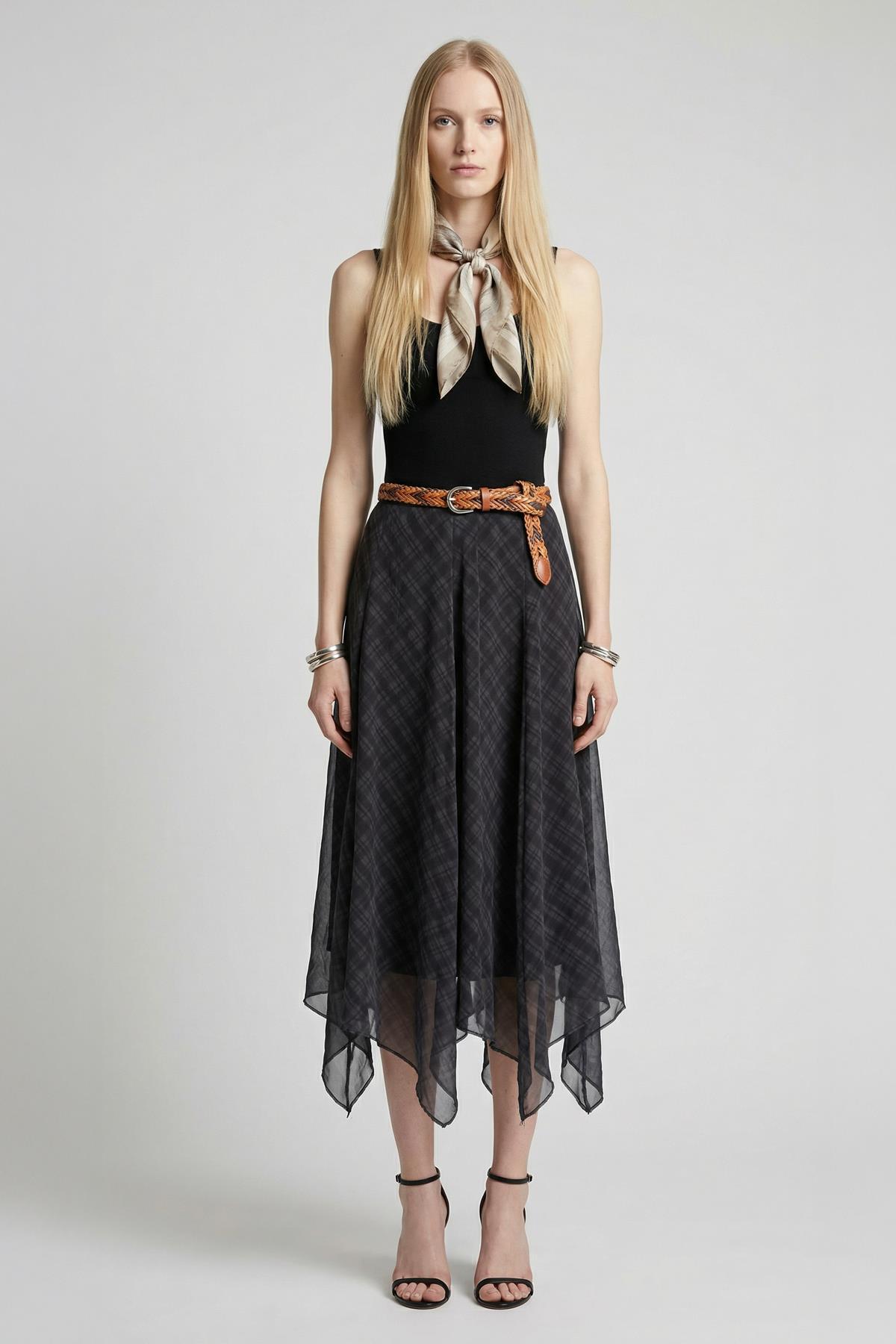 8459A Asimetrikli Şifon Etek Siyah - RAYS