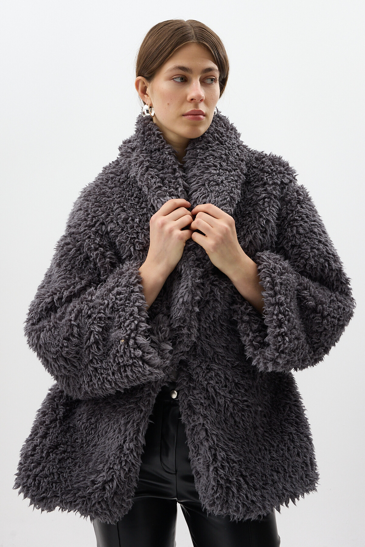 Antrasit Çıt Çıtlı Peluş Kadın Kaban 8471 