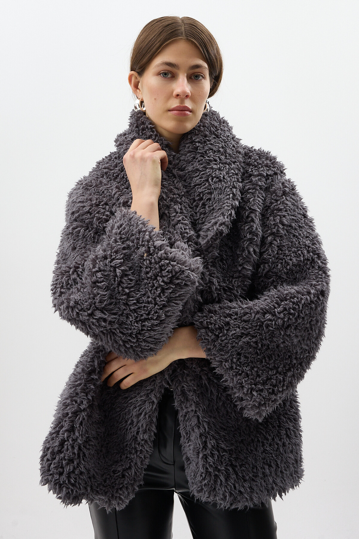 Antrasit Çıt Çıtlı Peluş Kadın Kaban 8471 - 6