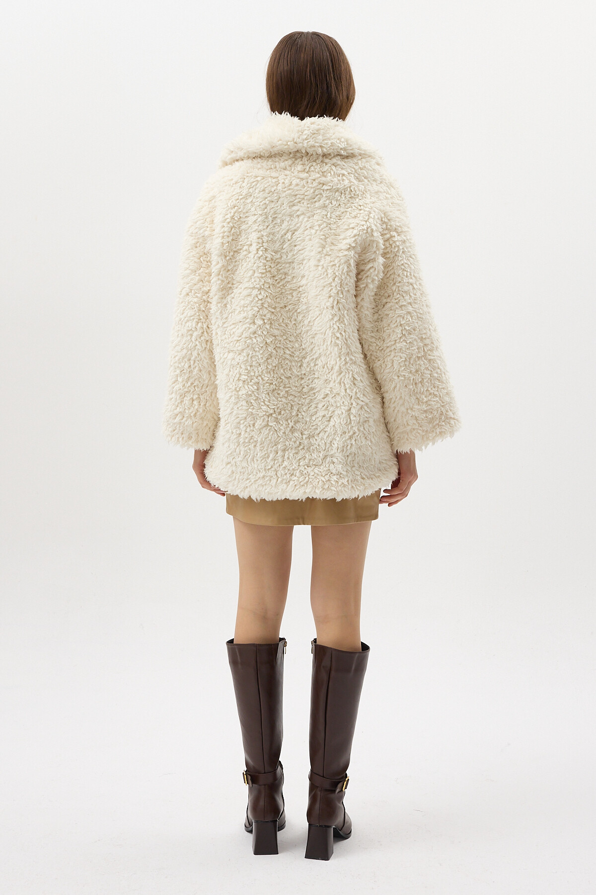 Ekru Çıt Çıtlı Peluş Kadın Kaban 8471 - 5