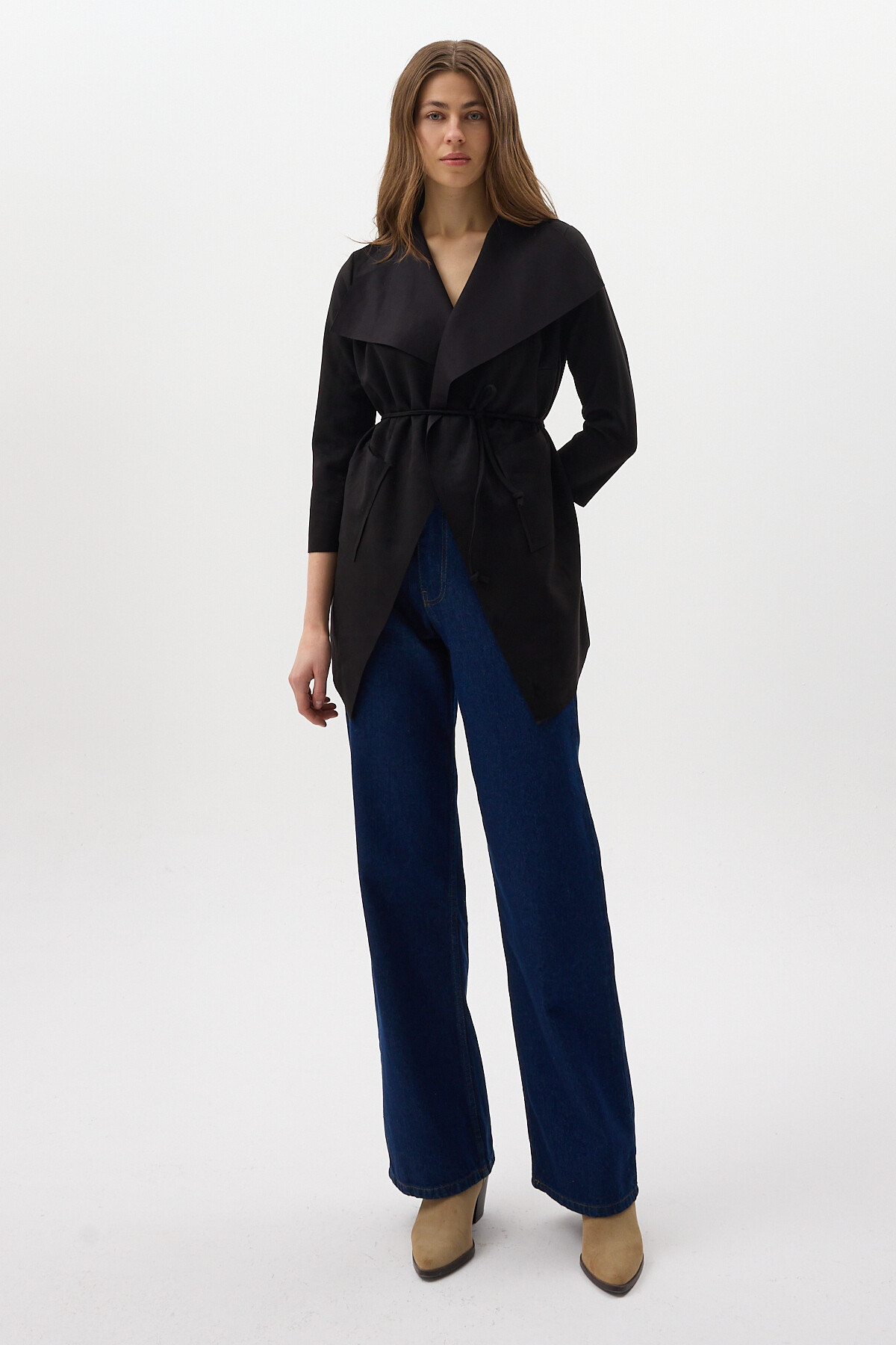 Siyah Bel Bağlamalı Şal Yaka Kadın Kaban 8472 - RAYS