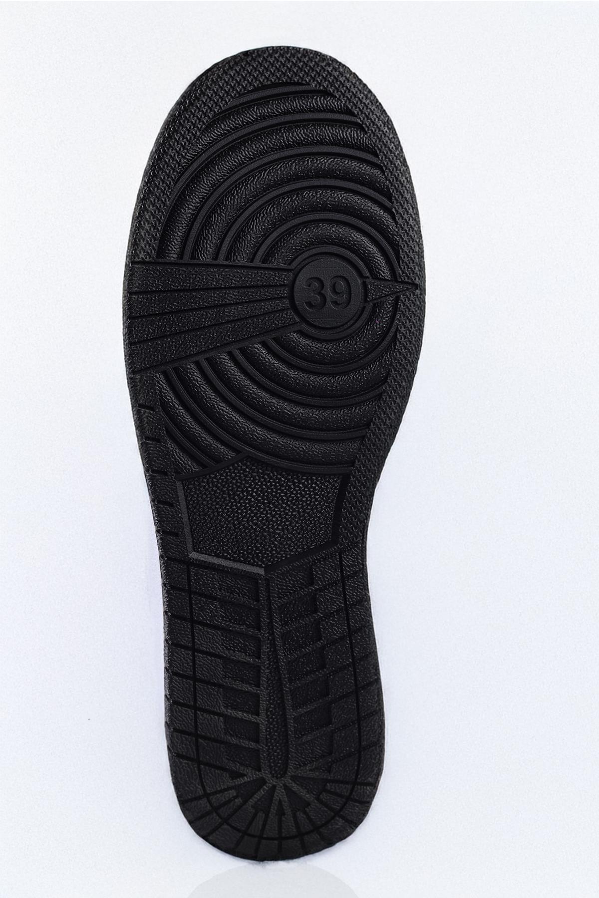 Siyah Spor Ayakkabı 8585 - 9