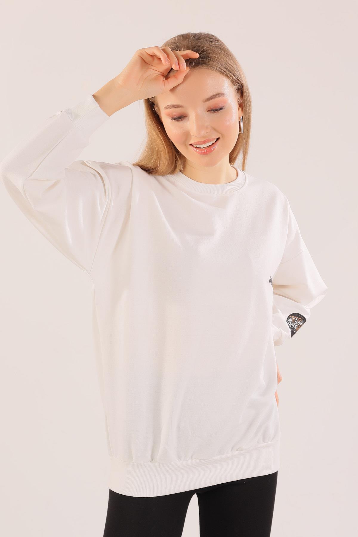 Ekru Arkası Kaplan Baskı Sweat 8632 - 3