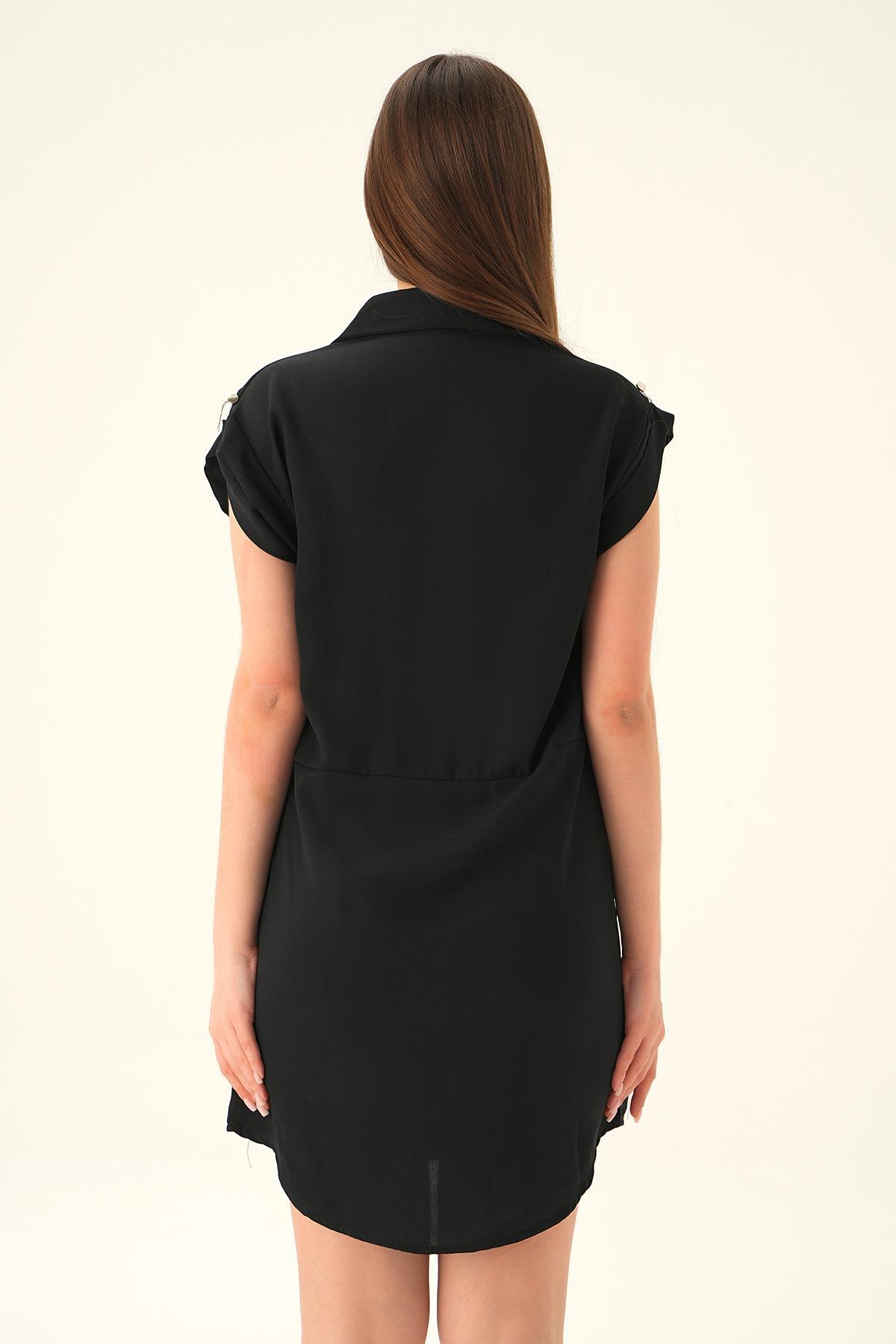 Siyah Düğmeli Polo Yaka Elbise 8662 - 4