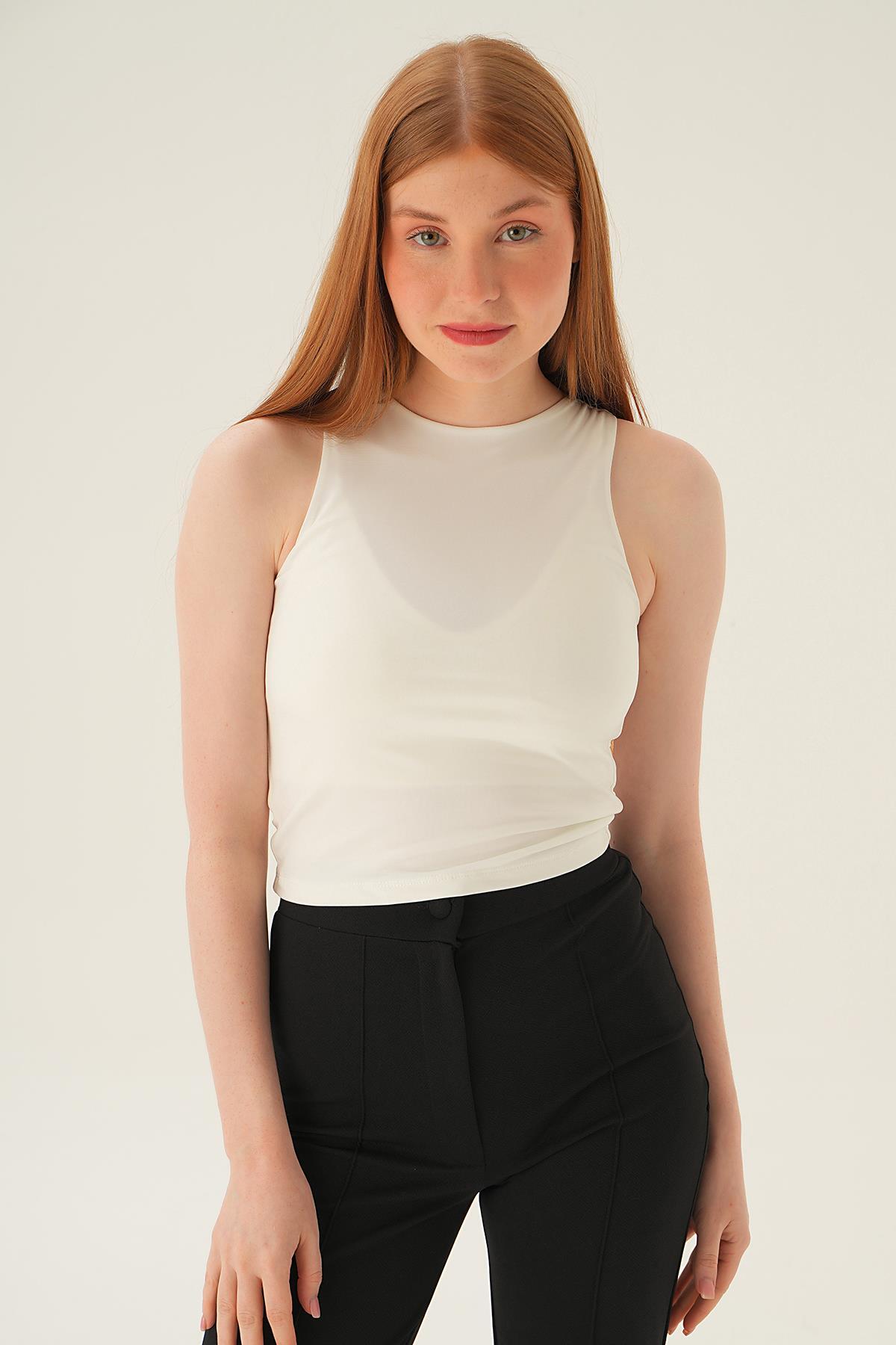 Beyaz Bisiklet Yaka Bluz 8867 - 2