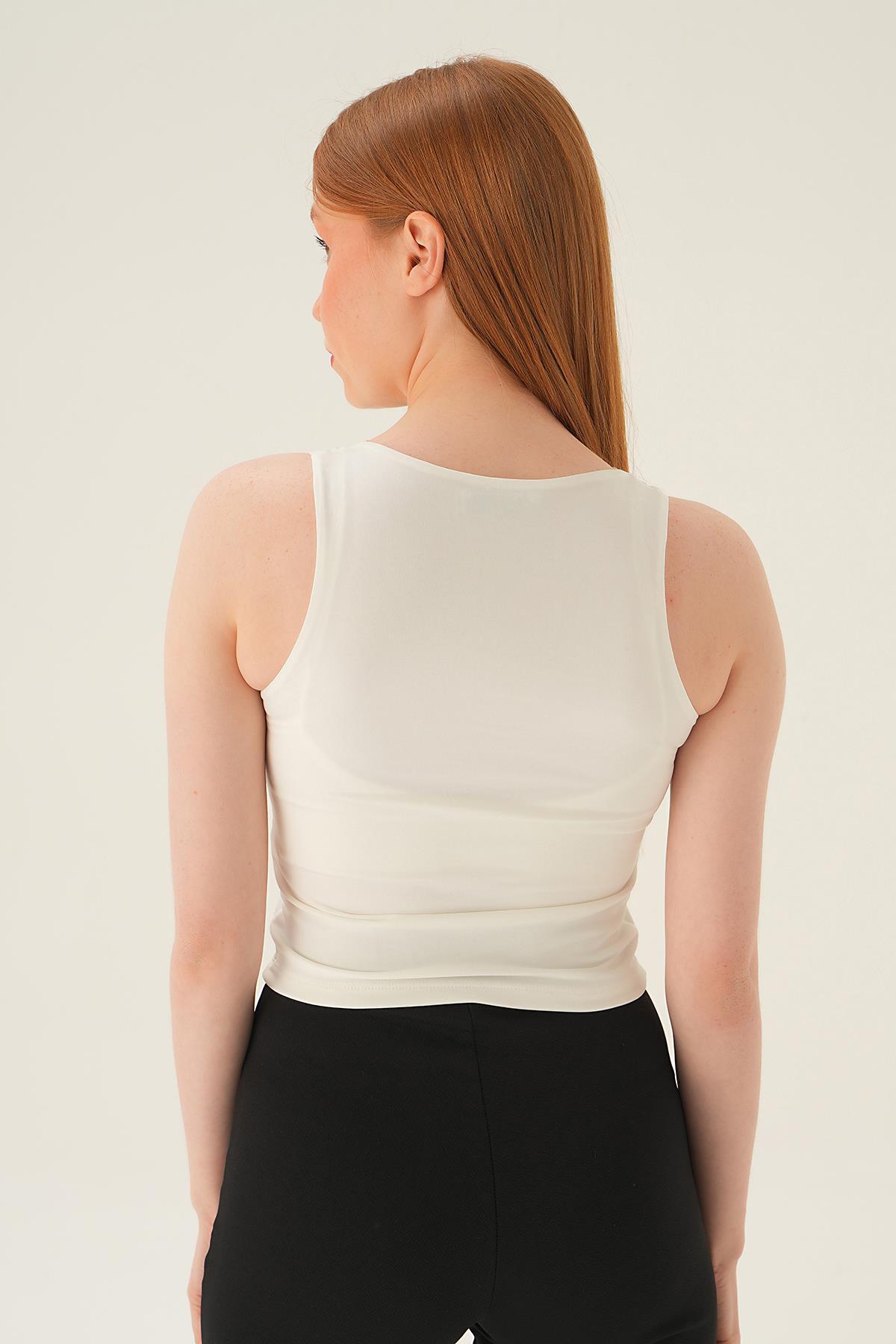 Beyaz Bisiklet Yaka Bluz 8867 - 3