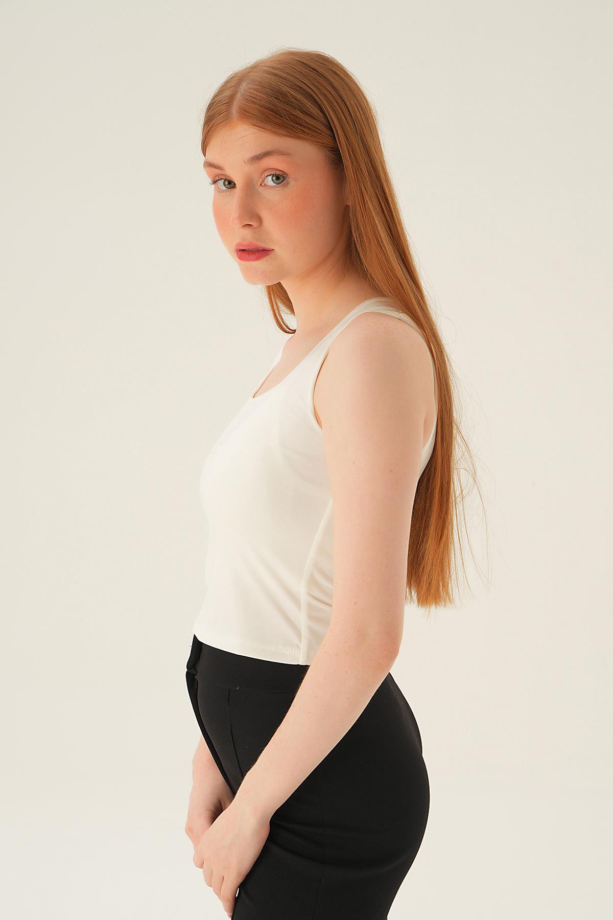 Beyaz Kare Yaka Bluz 8876 - 2